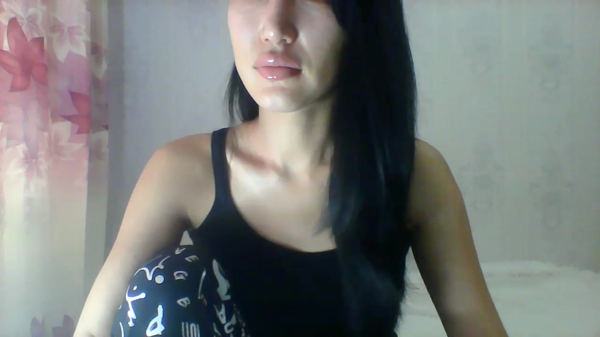 Gallery image thumbnail from SweetRo0mance's myfreecams stream on, 05/22/2023, 05:20 image 7 of 20