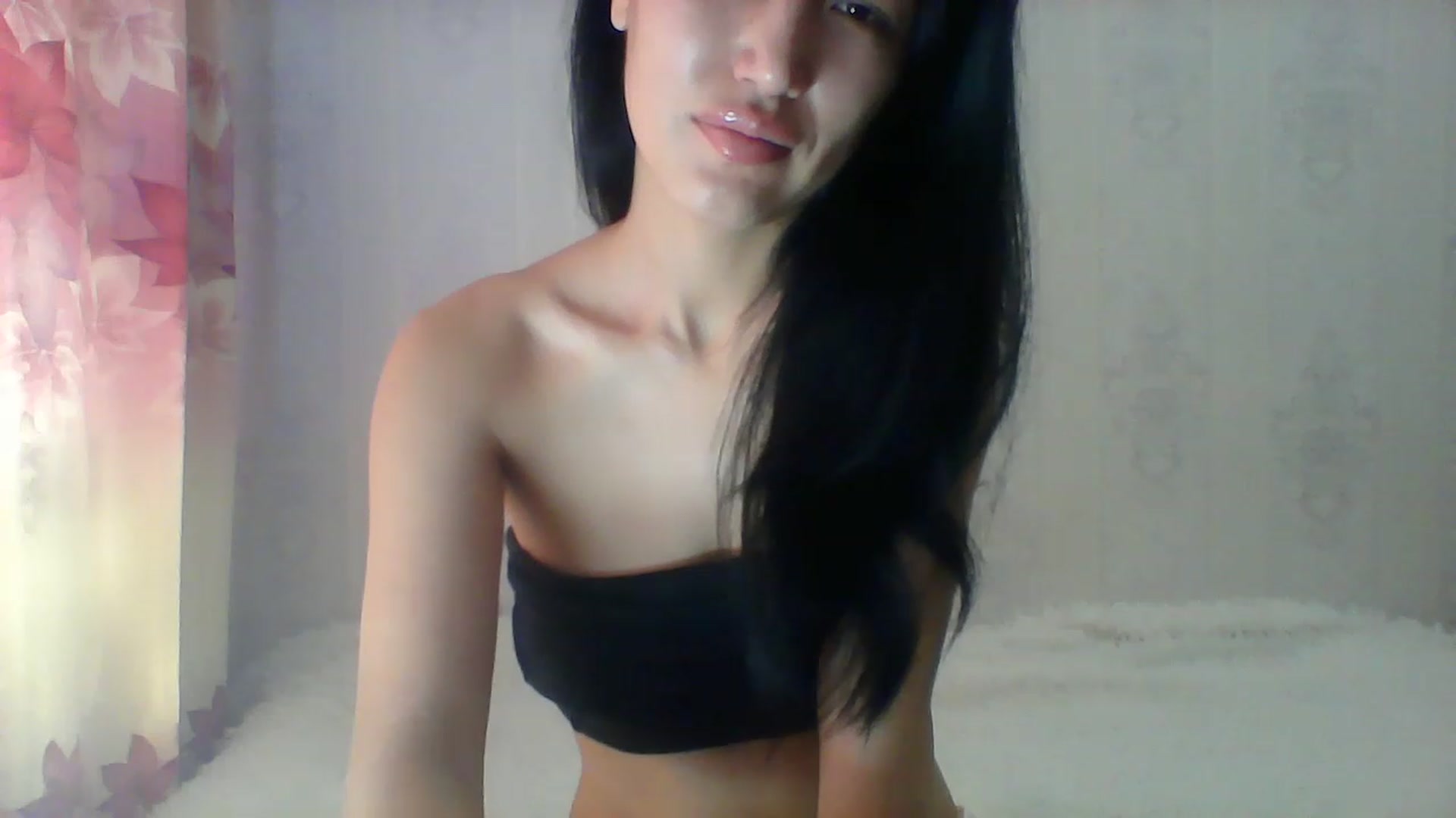 Gallery image thumbnail from SweetRo0mance's myfreecams stream on, 05/22/2023, 05:20 image 19 of 20