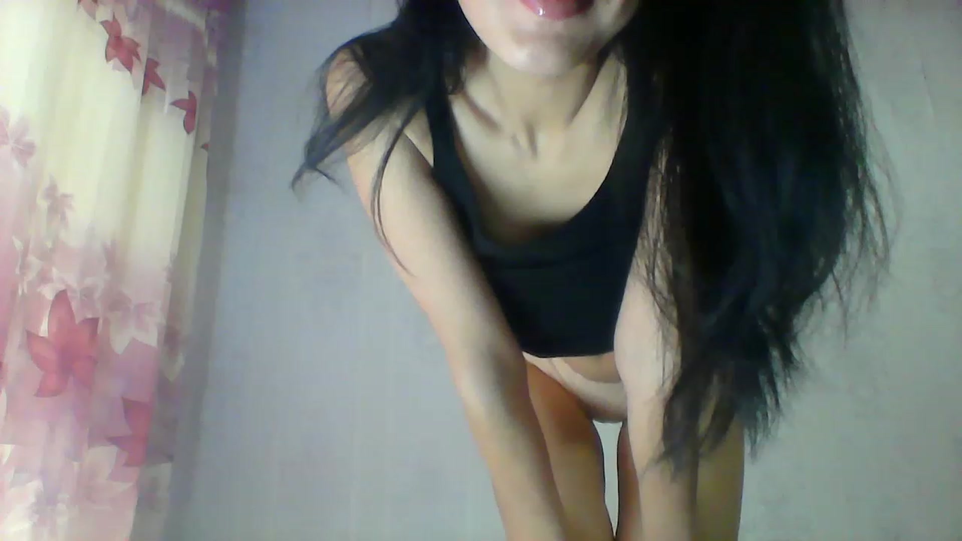 Gallery image thumbnail from SweetRo0mance's myfreecams stream on, 05/22/2023, 05:20 image 15 of 20