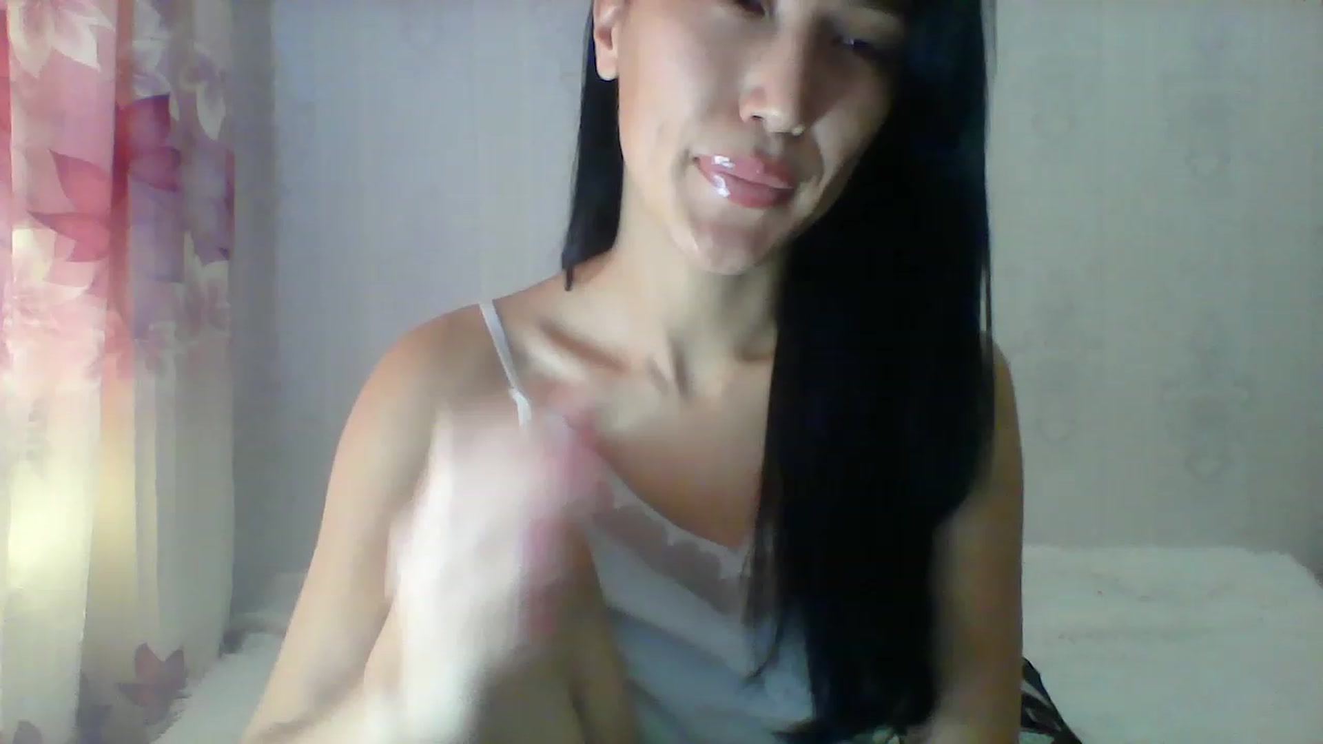Gallery image thumbnail from SweetRo0mance's myfreecams stream on, 06/06/2023, 05:54 image 4 of 20