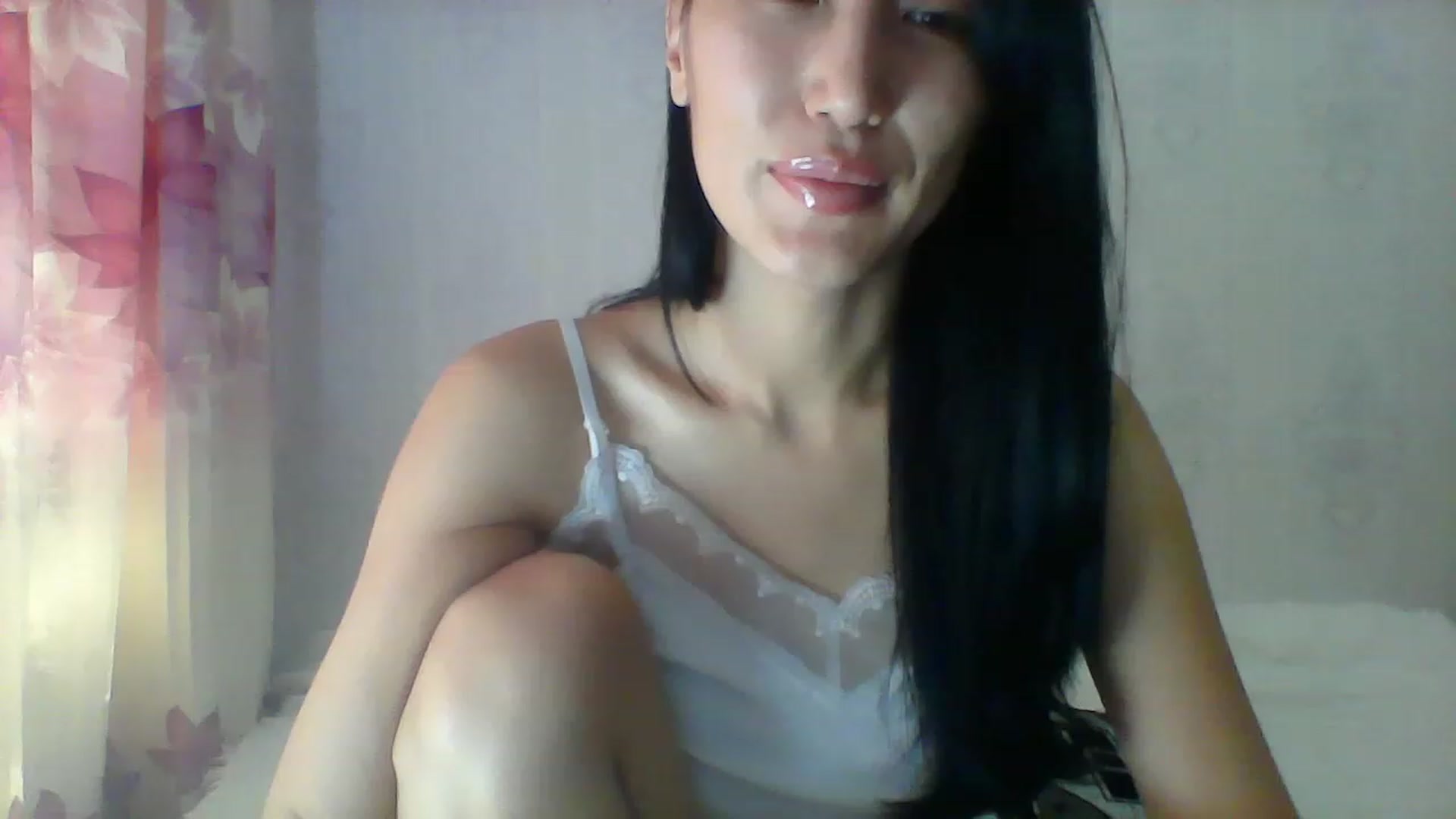 Gallery image thumbnail from SweetRo0mance's myfreecams stream on, 06/06/2023, 05:54 image 20 of 20