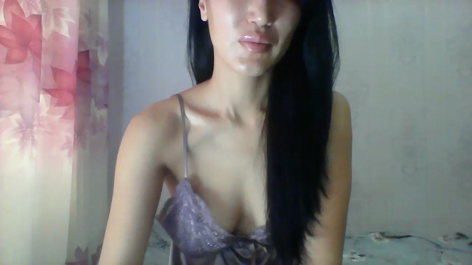 Gallery image thumbnail from SweetRo0mance's myfreecams stream on, 06/19/2023, 04:38 image 17 of 20