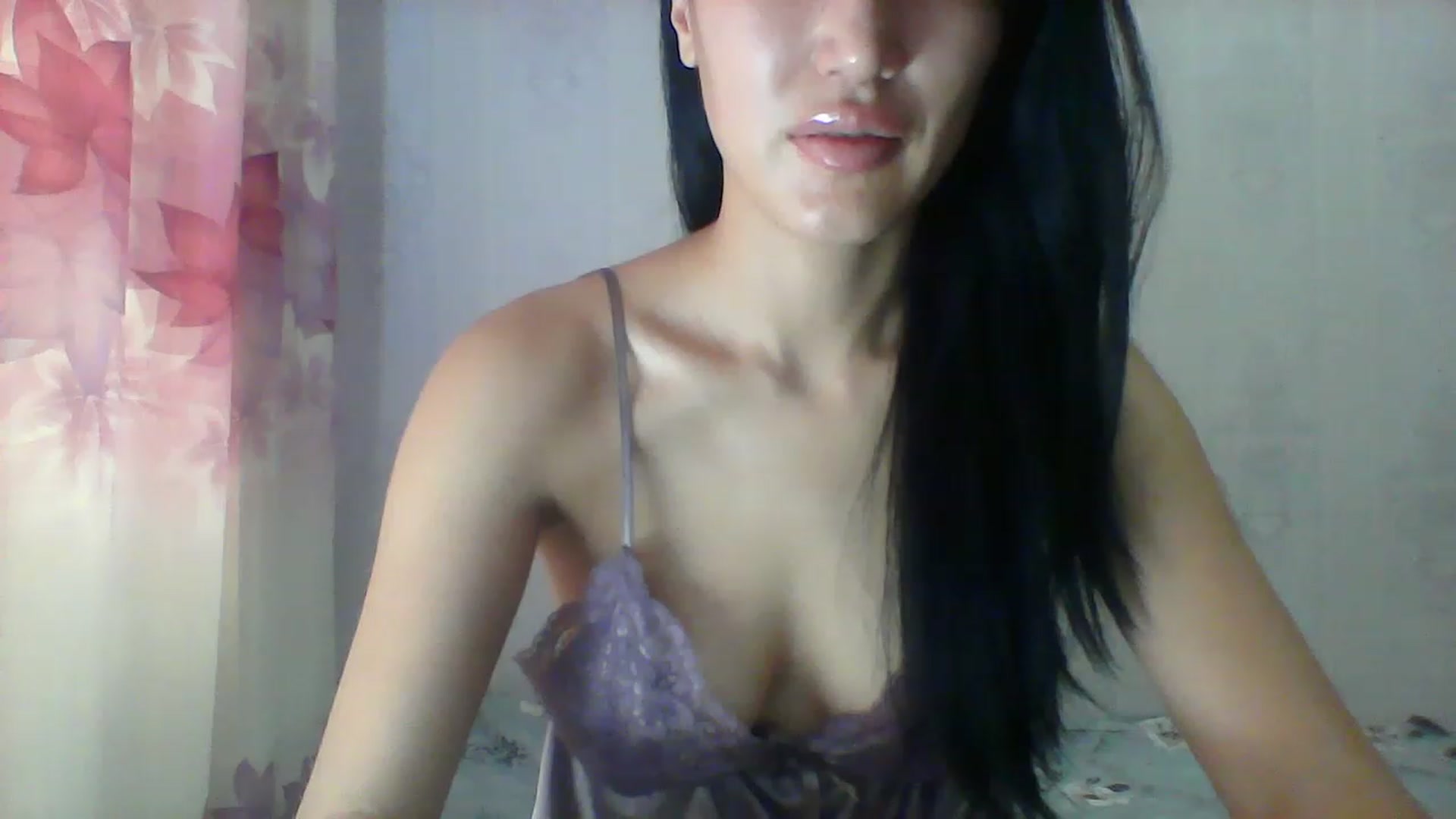 Gallery image thumbnail from SweetRo0mance's myfreecams stream on, 06/19/2023, 04:38 image 13 of 20