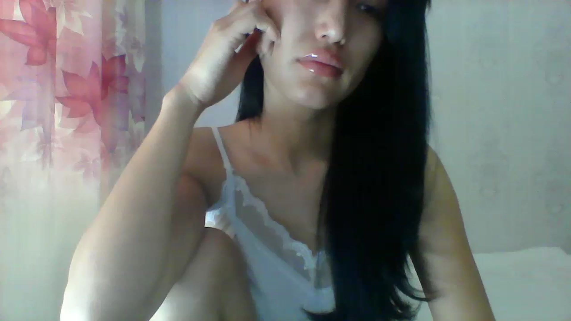 Gallery image thumbnail from SweetRo0mance's myfreecams stream on, 06/20/2023, 04:21 image 19 of 20