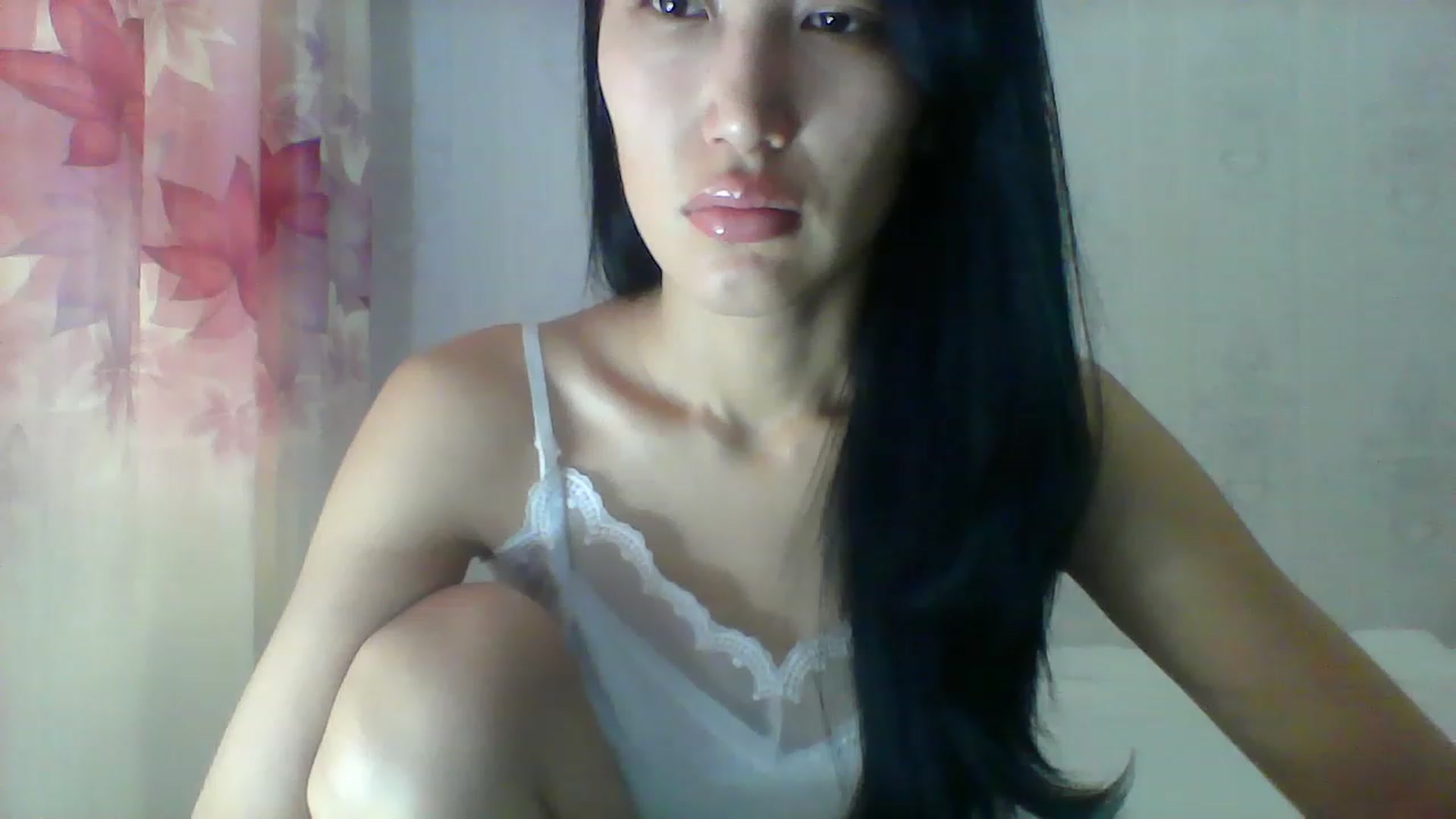 Gallery image thumbnail from SweetRo0mance's myfreecams stream on, 06/20/2023, 04:21 image 5 of 20