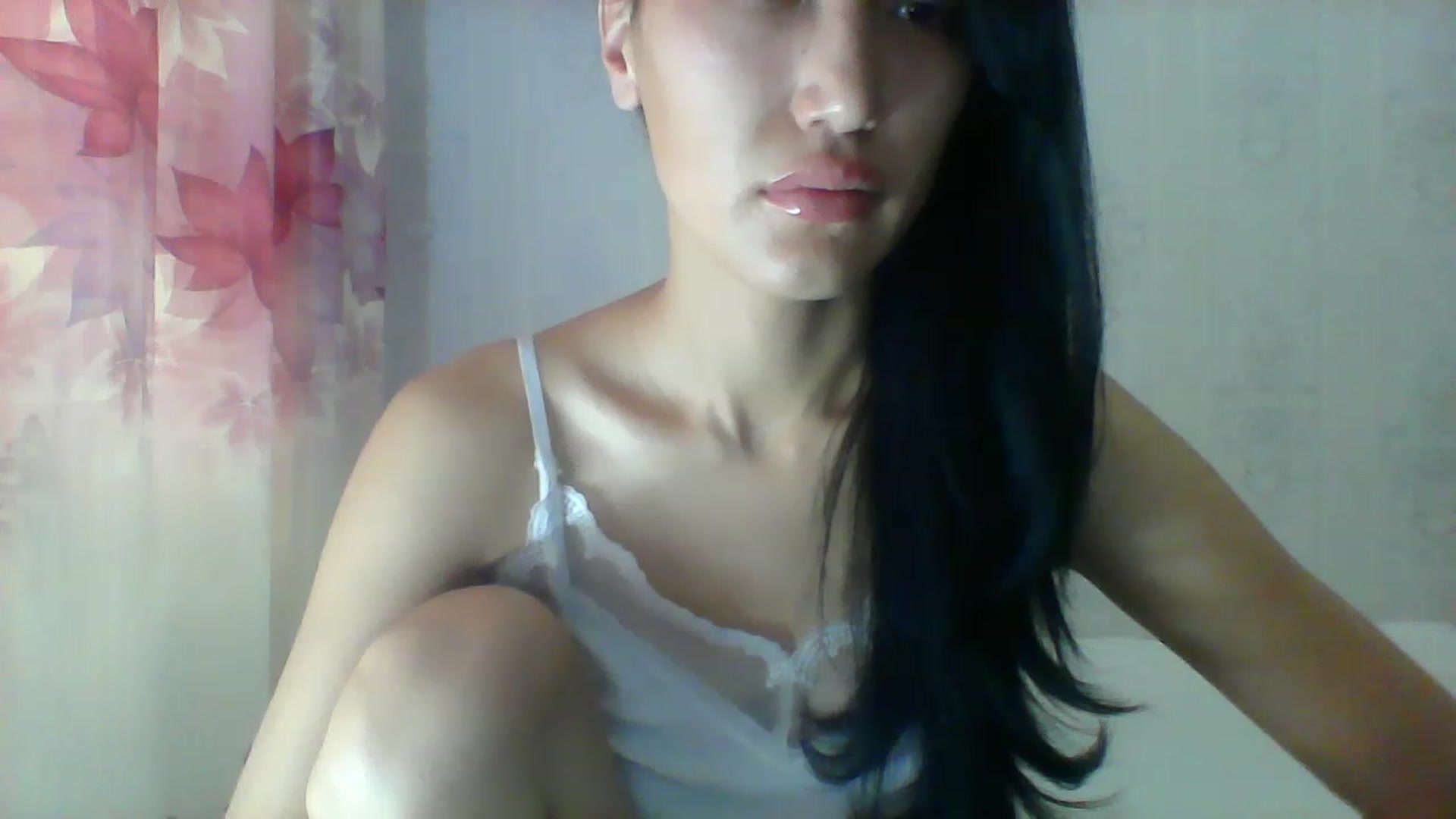 Gallery image thumbnail from SweetRo0mance's myfreecams stream on, 06/20/2023, 04:44 image 3 of 20