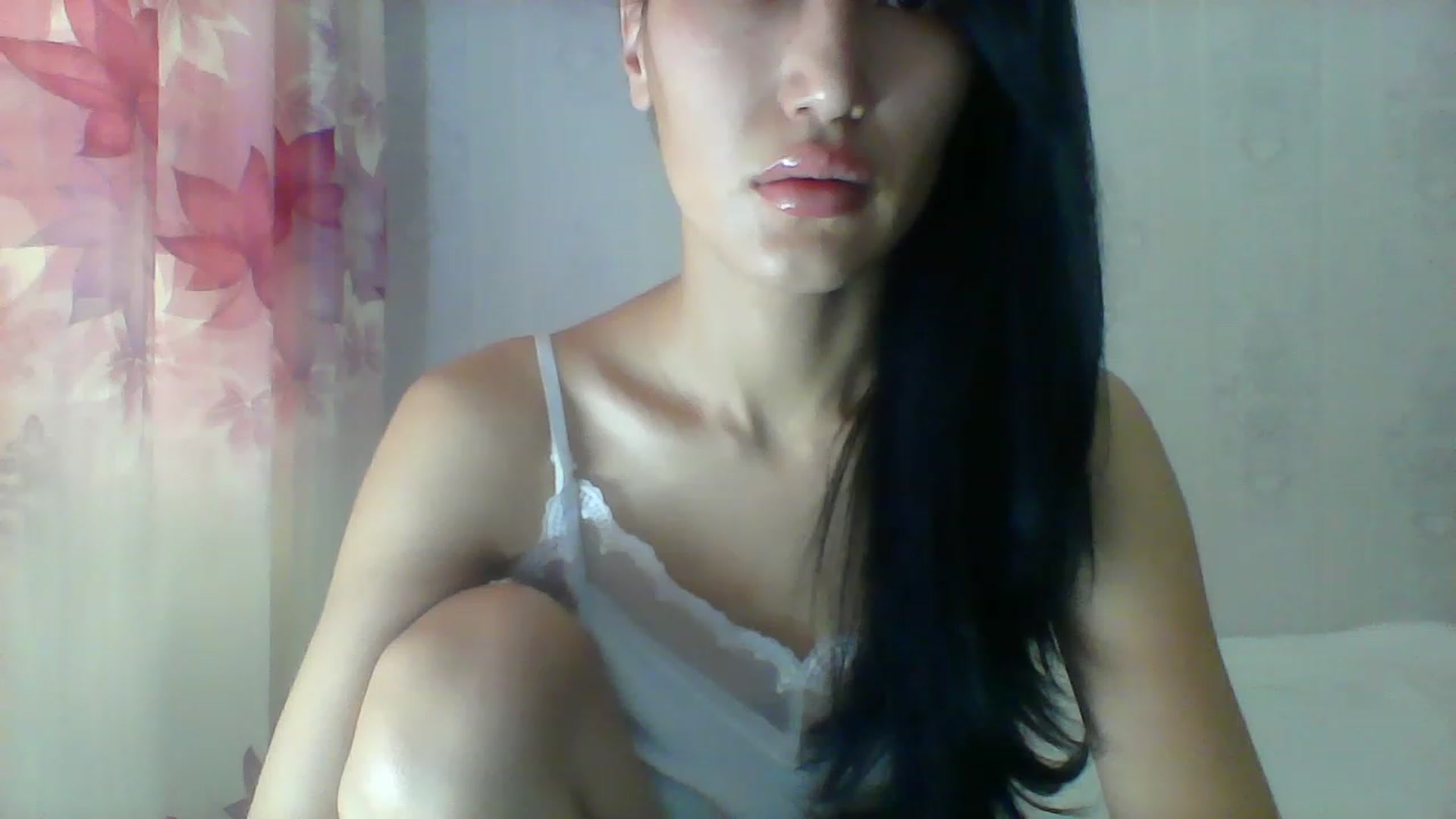 Gallery image thumbnail from SweetRo0mance's myfreecams stream on, 06/20/2023, 04:44 image 9 of 20