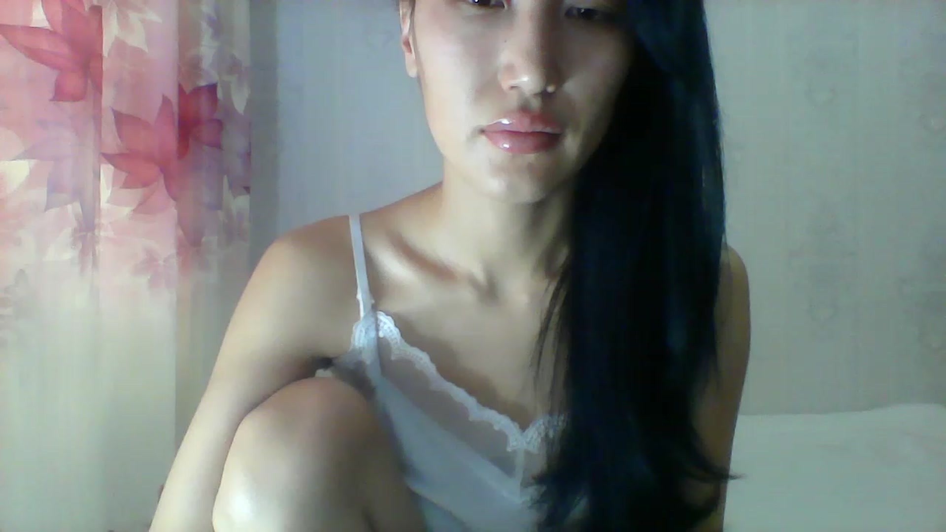 Gallery image thumbnail from SweetRo0mance's myfreecams stream on, 06/20/2023, 04:44 image 7 of 20