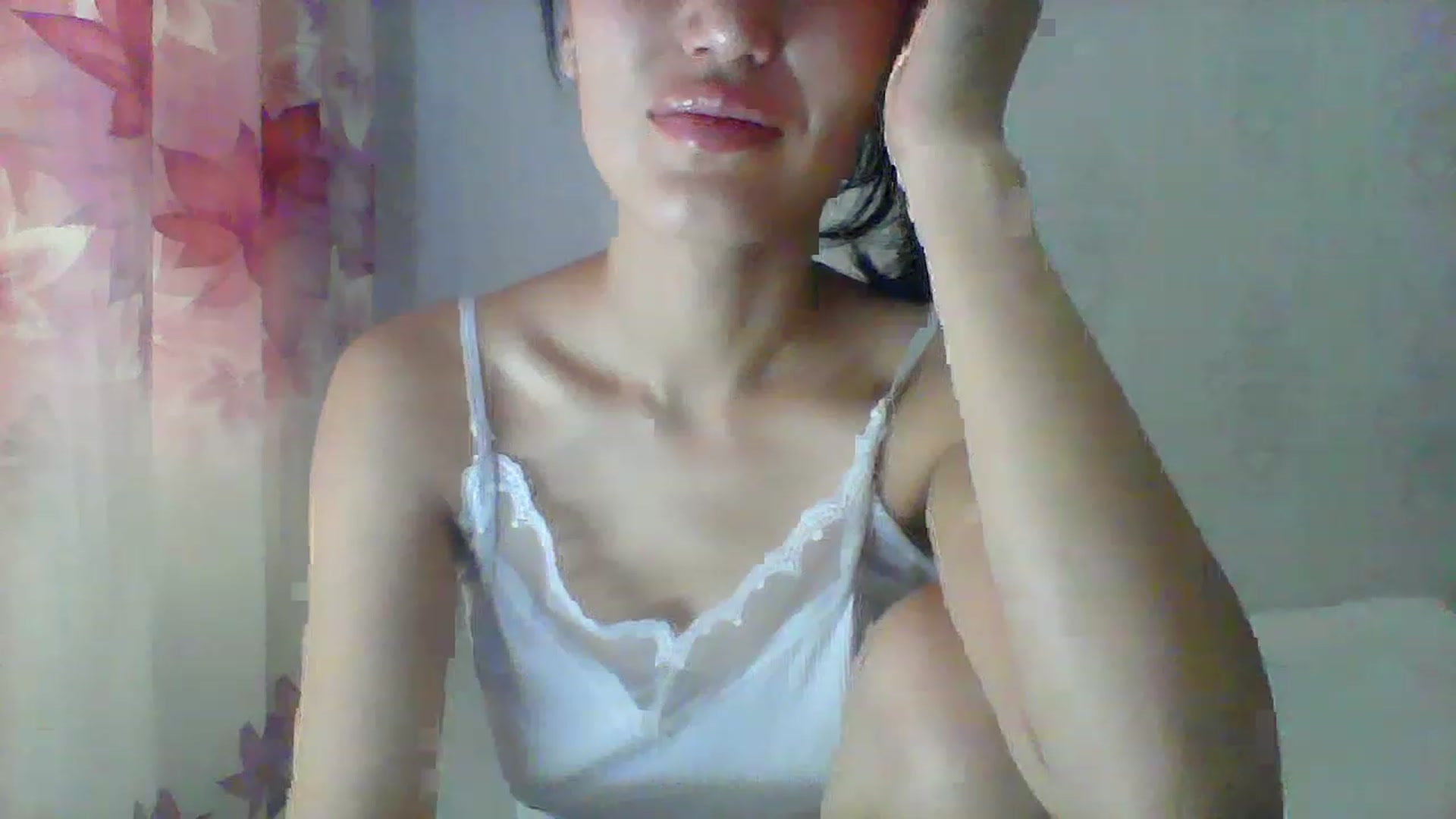 Gallery image thumbnail from SweetRo0mance's myfreecams stream on, 06/20/2023, 04:44 image 15 of 20