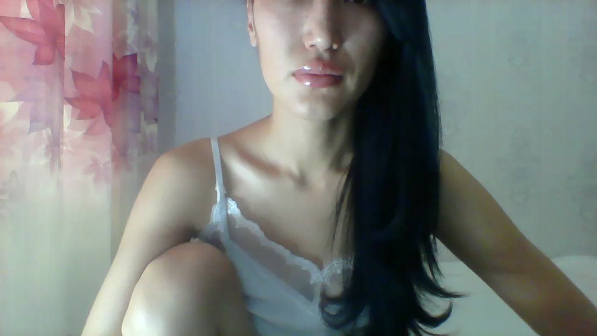 Gallery image thumbnail from SweetRo0mance's myfreecams stream on, 06/20/2023, 04:44 image 6 of 20