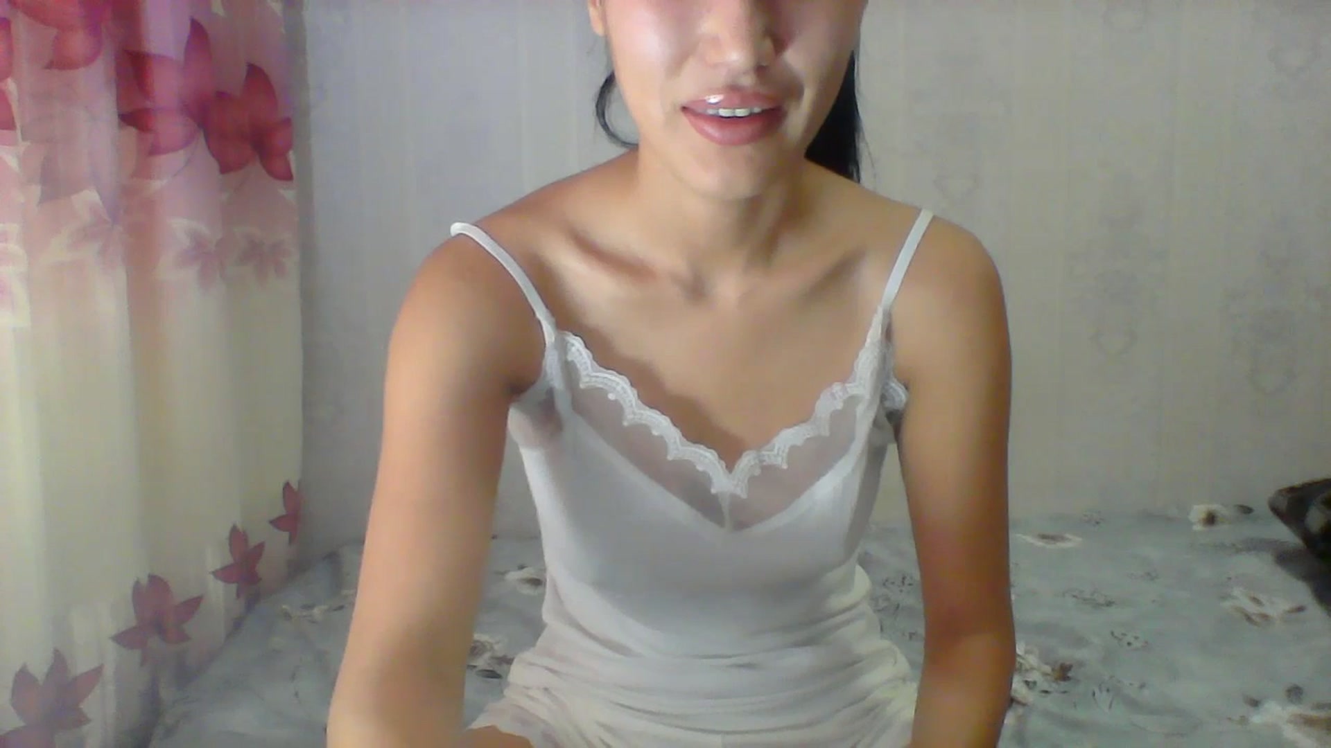 Gallery image thumbnail from SweetRo0mance's myfreecams stream on, 07/17/2023, 10:14 image 9 of 20