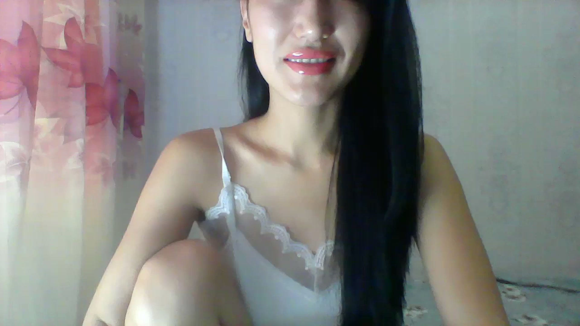 Gallery image thumbnail from SweetRo0mance's myfreecams stream on, 07/18/2023, 04:08 image 16 of 20