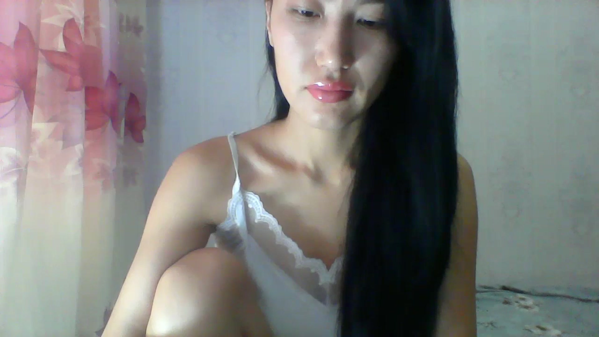 Gallery image thumbnail from SweetRo0mance's myfreecams stream on, 07/18/2023, 04:08 image 2 of 20