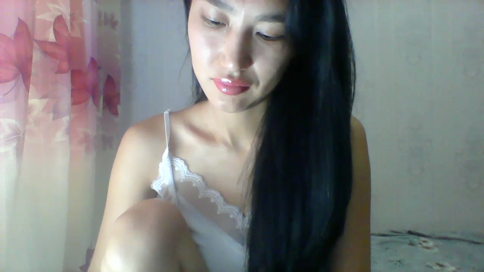 Gallery image thumbnail from SweetRo0mance's myfreecams stream on, 07/18/2023, 04:08 image 4 of 20