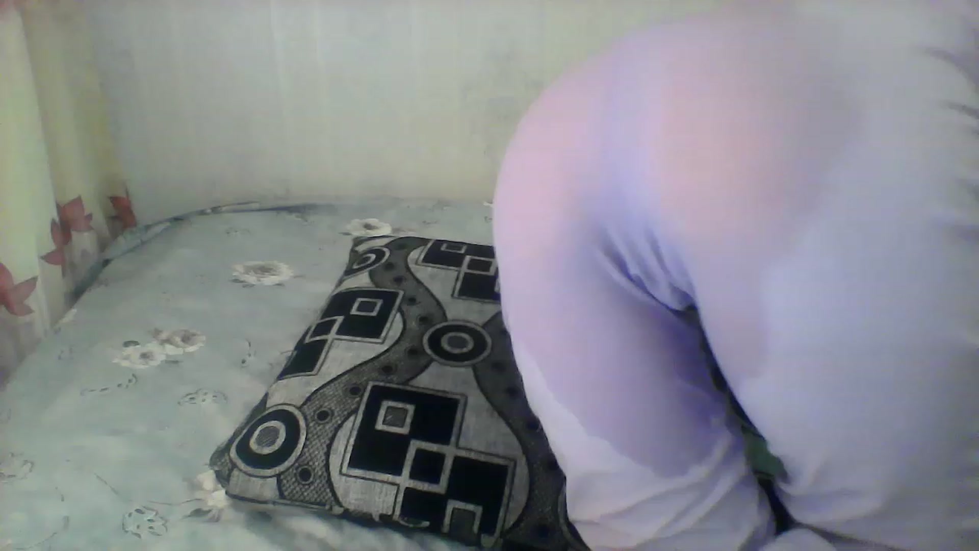 Gallery image thumbnail from SweetRo0mance's myfreecams stream on, 08/21/2023, 08:20 image 9 of 20