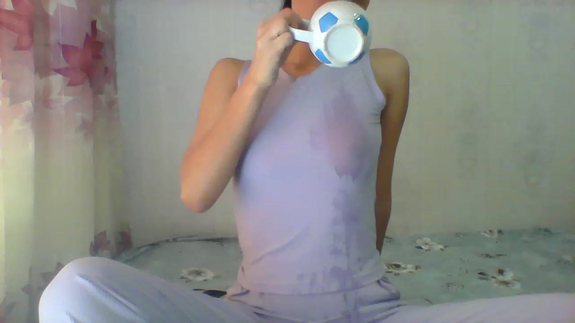 Gallery image thumbnail from SweetRo0mance's myfreecams stream on, 08/21/2023, 08:20 image 6 of 20