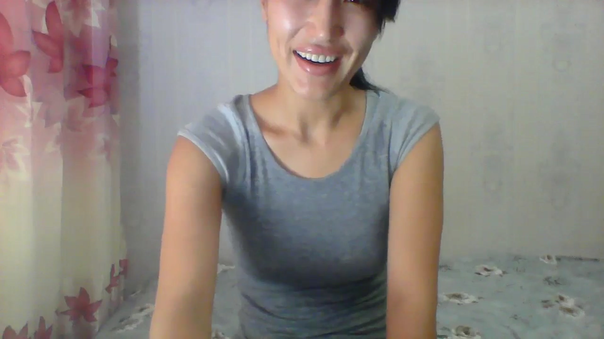Gallery image thumbnail from SweetRo0mance's myfreecams stream on, 08/24/2023, 10:26 image 19 of 20