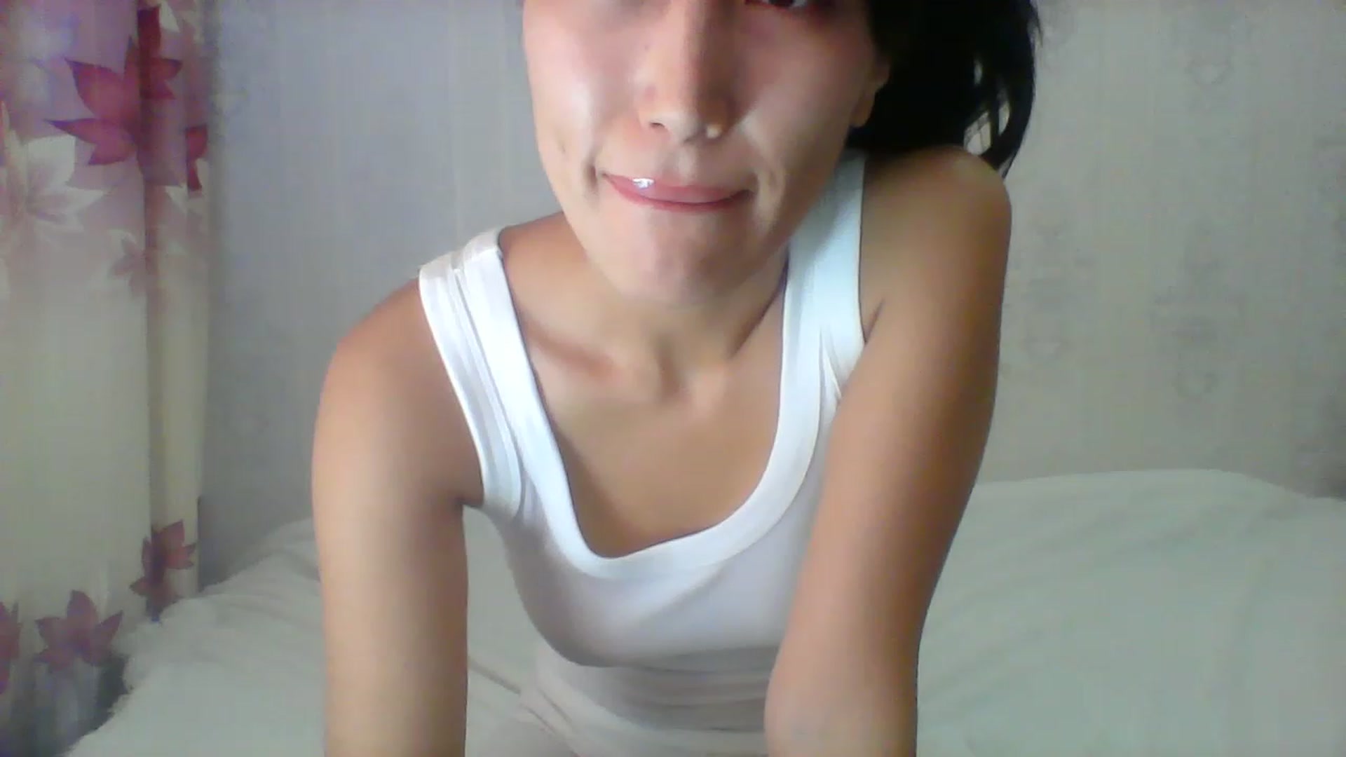 Gallery image thumbnail from SweetRo0mance's myfreecams stream on, 08/29/2023, 09:49 image 15 of 20