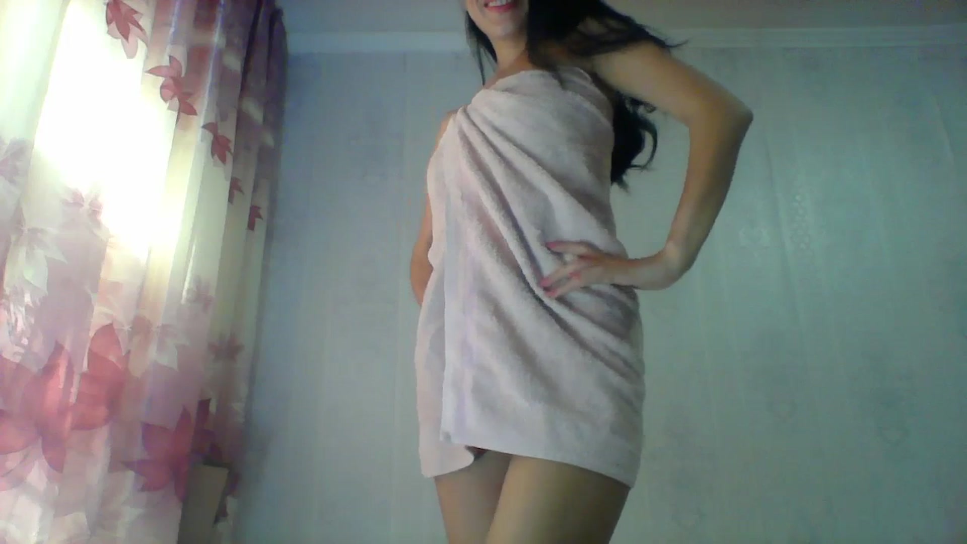 Gallery image thumbnail from SweetRo0mance's myfreecams stream on, 09/25/2023, 06:03 image 19 of 20