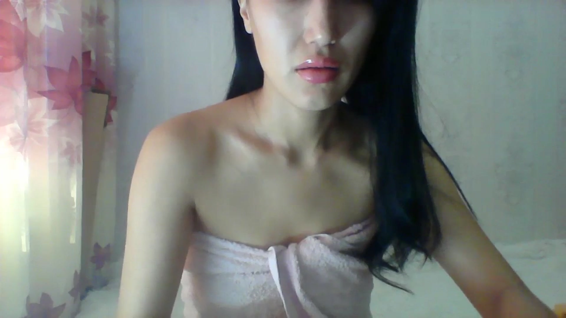 Gallery image thumbnail from SweetRo0mance's myfreecams stream on, 09/25/2023, 06:03 image 14 of 20