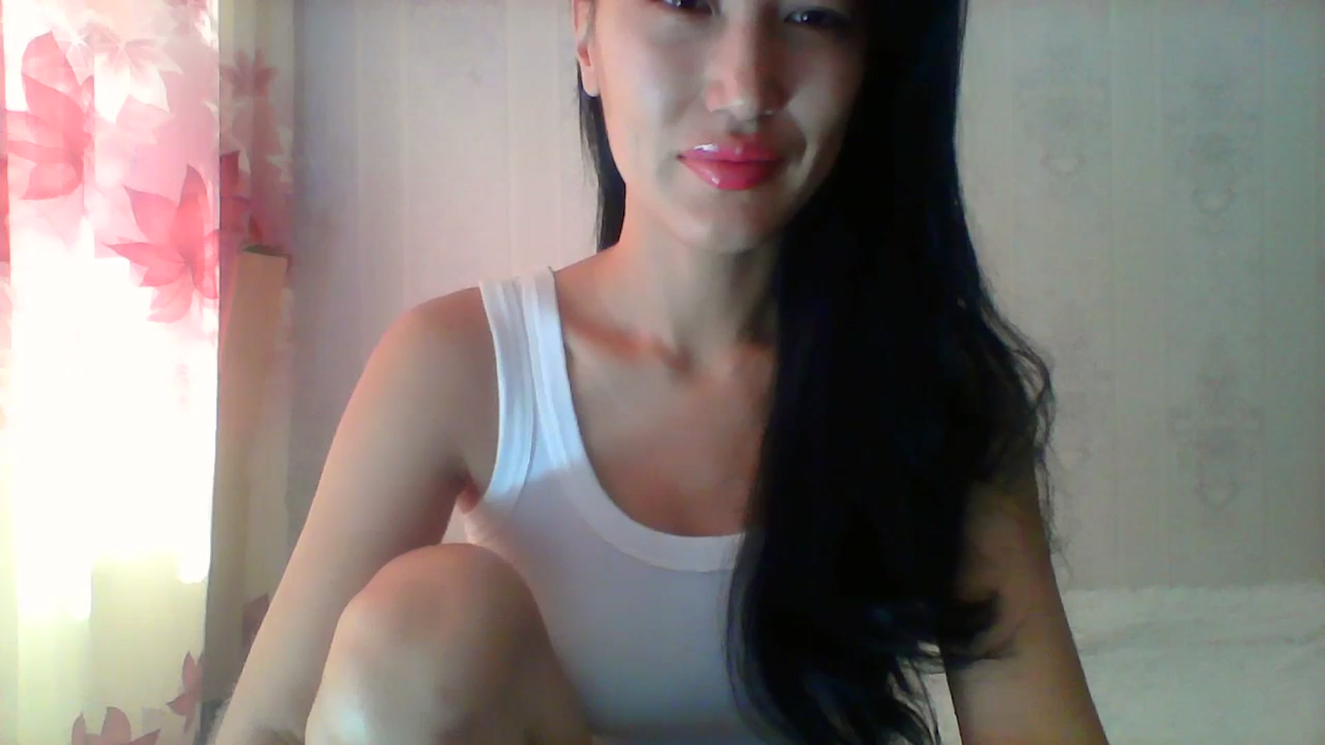 Gallery image thumbnail from SweetRo0mance's myfreecams stream on, 09/25/2023, 06:03 image 2 of 20