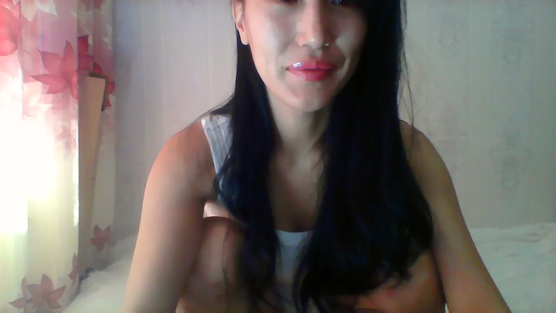 Gallery image thumbnail from SweetRo0mance's myfreecams stream on, 09/25/2023, 06:03 image 8 of 20