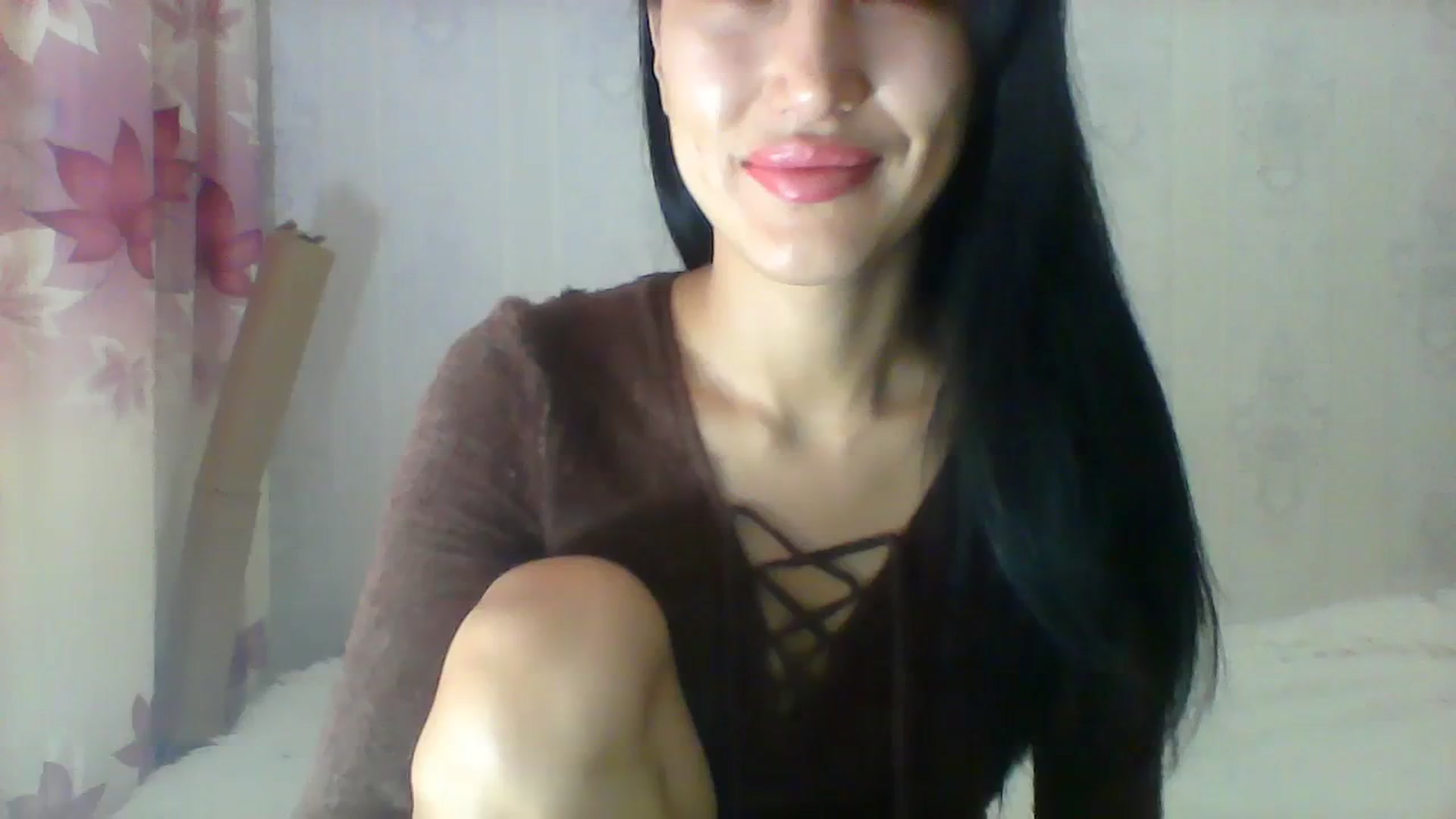 Gallery image thumbnail from SweetRo0mance's myfreecams stream on, 09/27/2023, 10:41 image 13 of 20