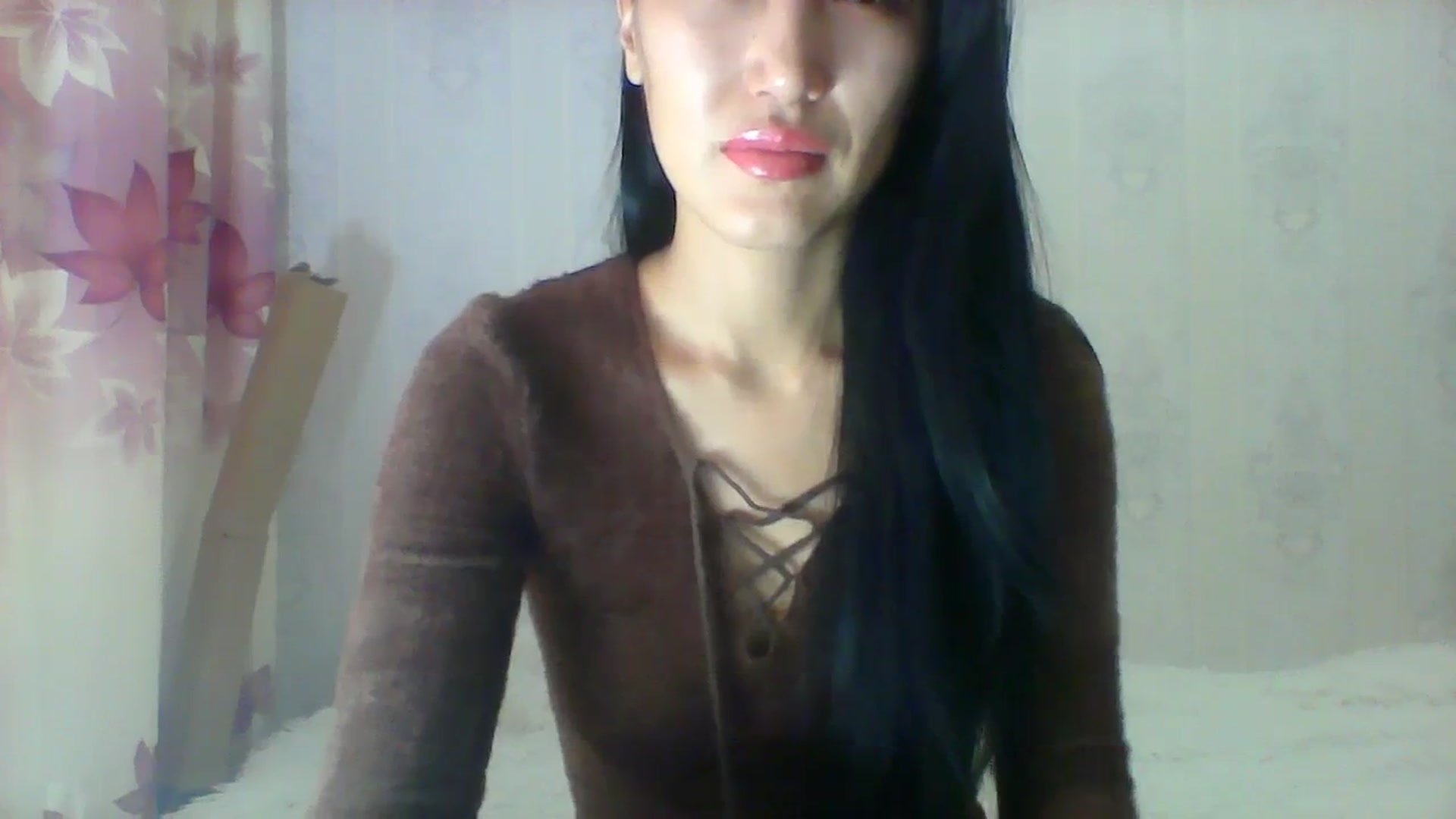 Gallery image thumbnail from SweetRo0mance's myfreecams stream on, 09/27/2023, 10:41 image 8 of 20