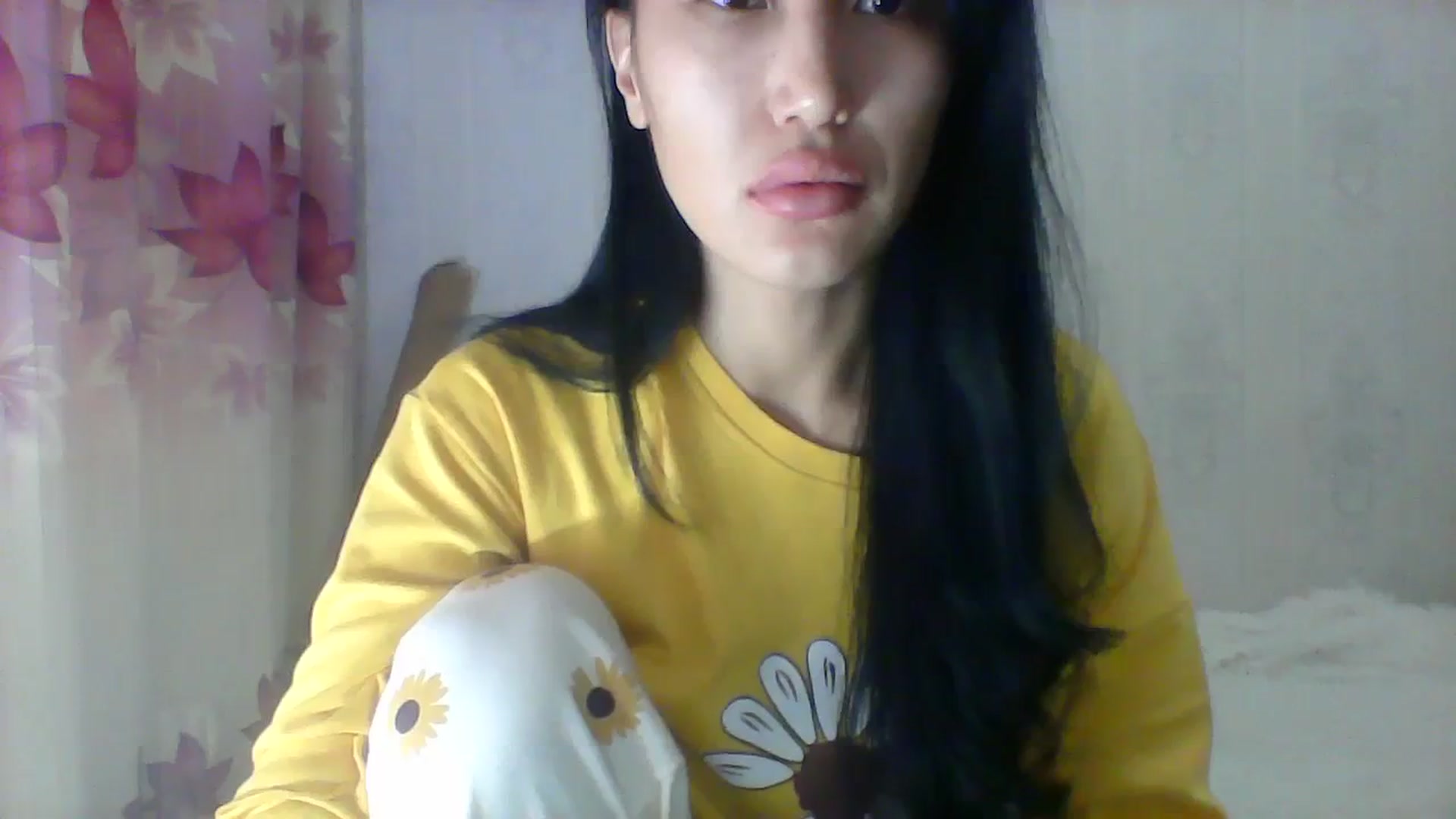 Gallery image thumbnail from SweetRo0mance's myfreecams stream on, 09/30/2023, 11:16 image 19 of 20