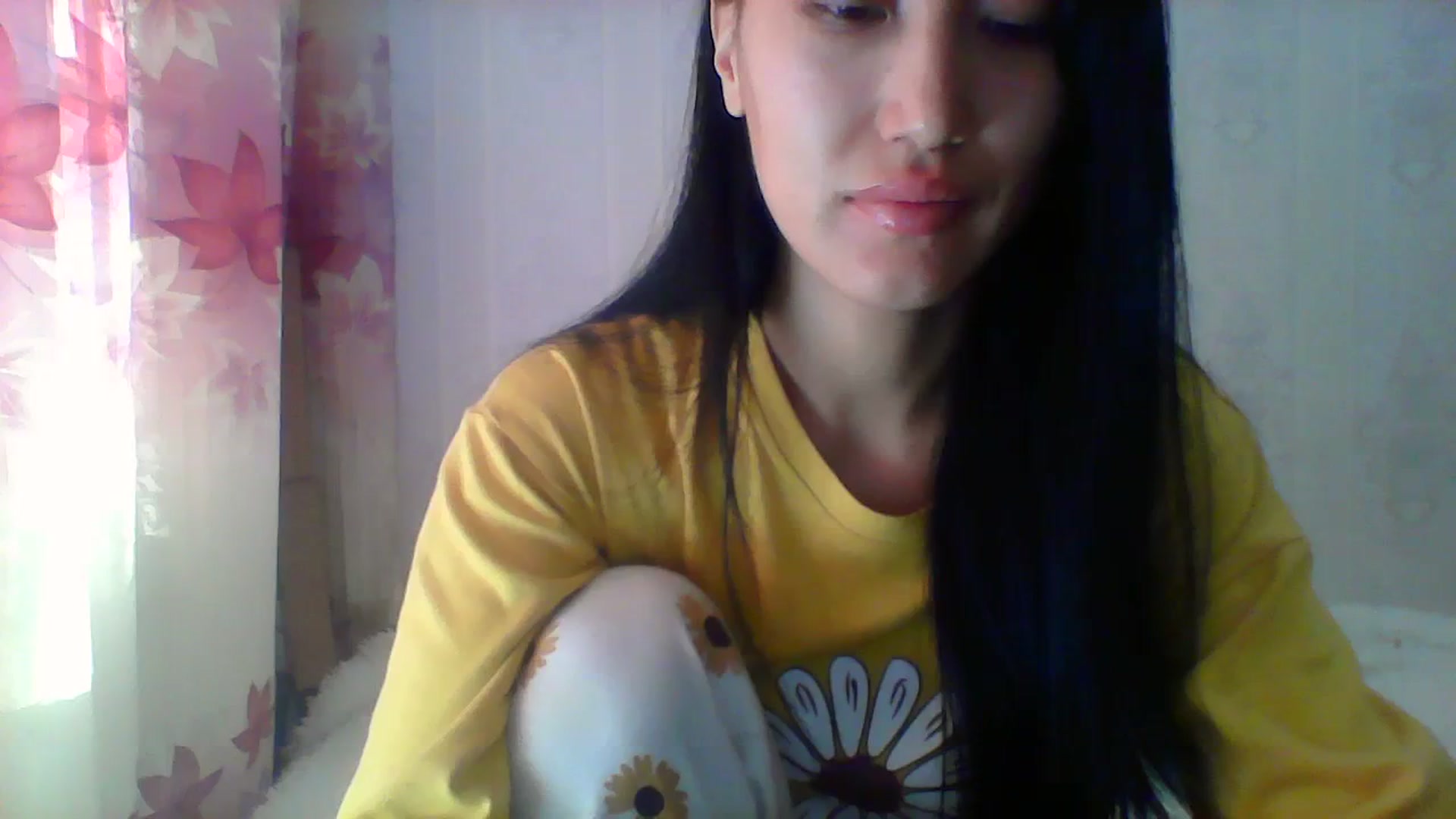 Gallery image thumbnail from SweetRo0mance's myfreecams stream on, 10/24/2023, 06:01 image 1 of 20