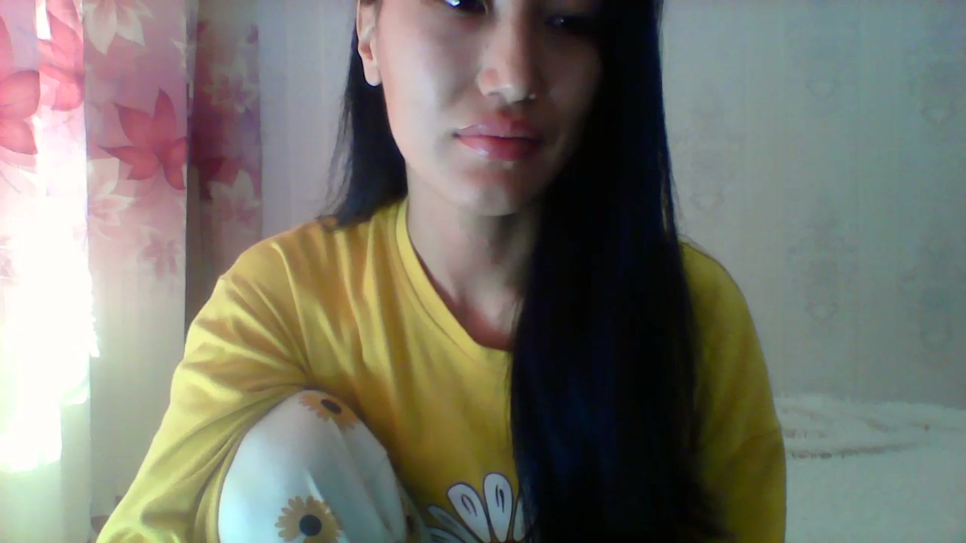 Gallery image thumbnail from SweetRo0mance's myfreecams stream on, 10/24/2023, 06:01 image 18 of 20