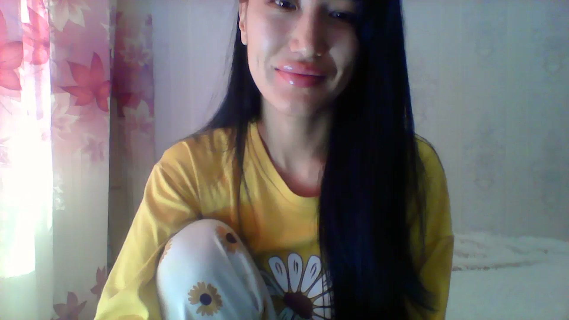 Gallery image thumbnail from SweetRo0mance's myfreecams stream on, 10/24/2023, 06:01 image 2 of 20