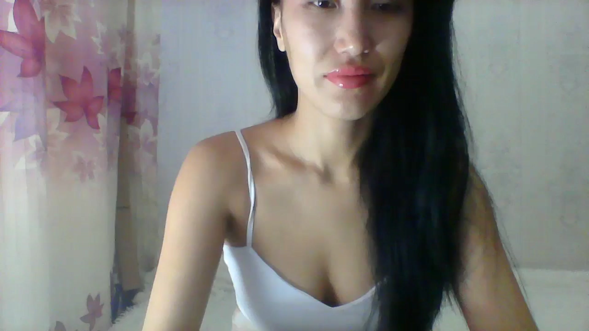 Gallery image thumbnail from SweetRo0mance's myfreecams stream on, 10/27/2023, 05:58 image 2 of 20