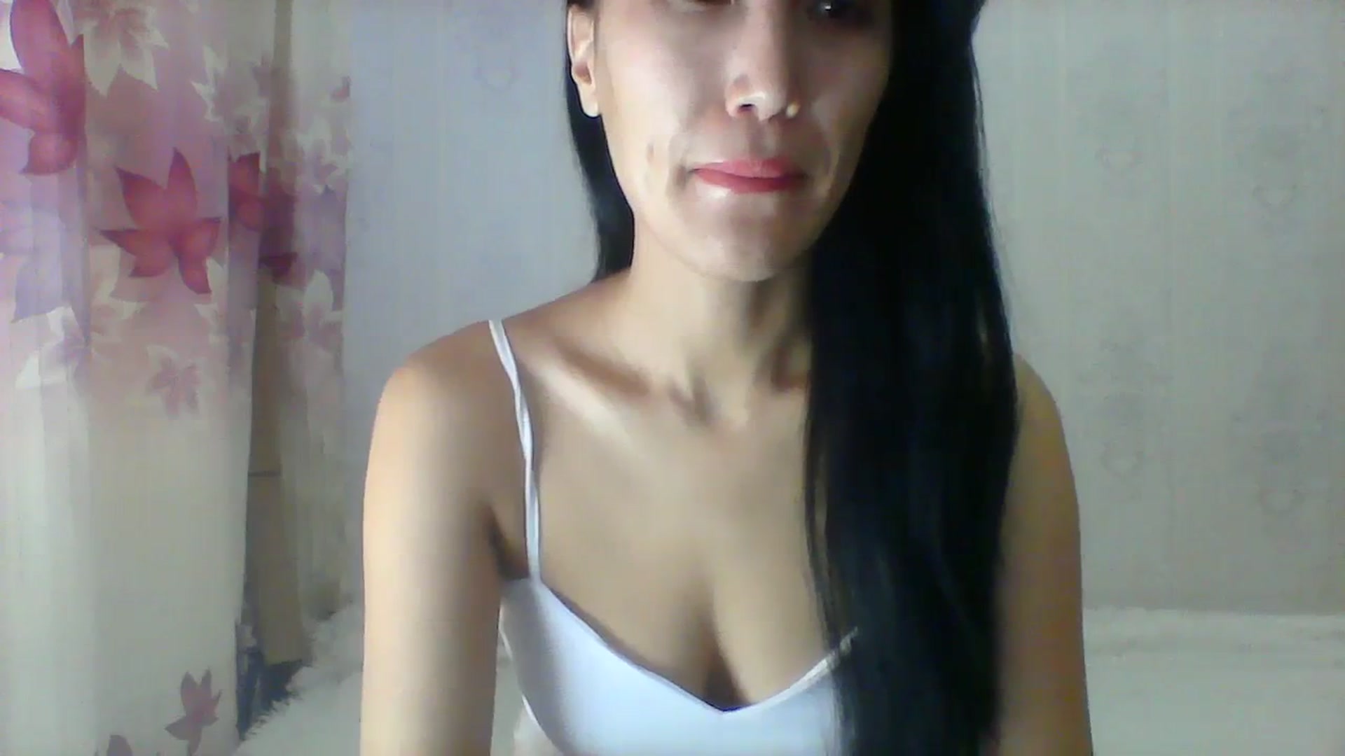 Gallery image thumbnail from SweetRo0mance's myfreecams stream on, 10/27/2023, 05:58 image 5 of 20