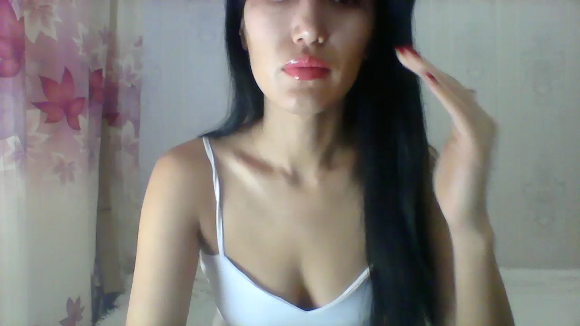 Gallery image thumbnail from SweetRo0mance's myfreecams stream on, 10/27/2023, 05:58 image 1 of 20
