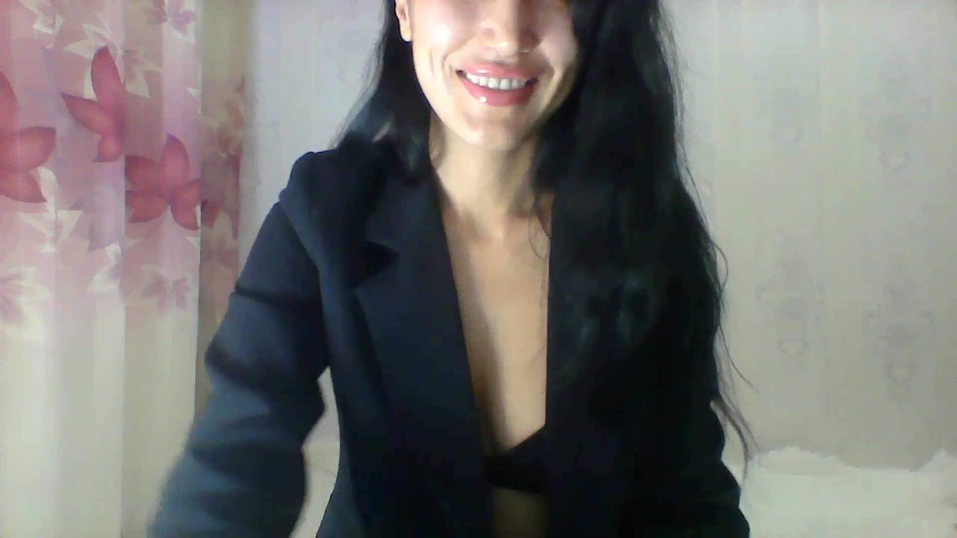 Gallery image thumbnail from SweetRo0mance's myfreecams stream on, 10/28/2023, 10:04 image 5 of 20
