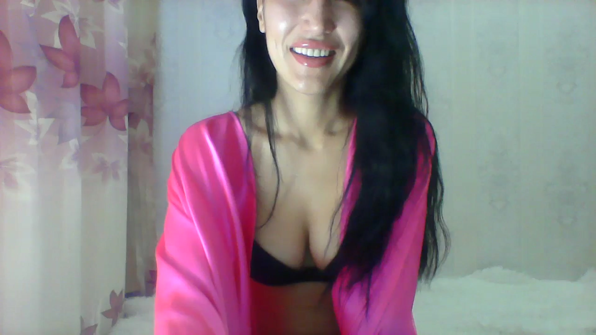 Gallery image thumbnail from SweetRo0mance's myfreecams stream on, 10/28/2023, 10:04 image 4 of 20