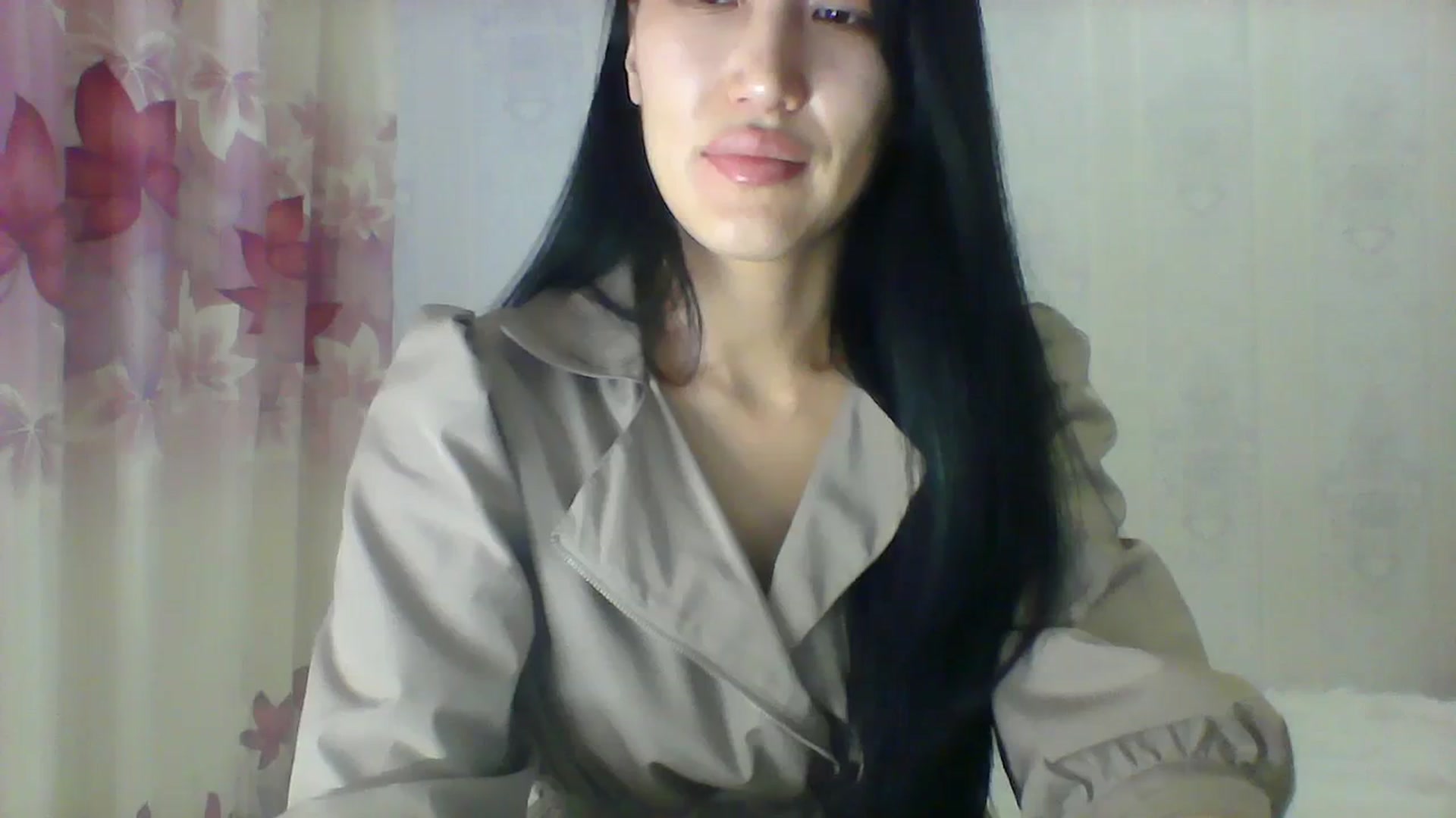 Gallery image thumbnail from SweetRo0mance's myfreecams stream on, 12/06/2023, 14:35 image 19 of 20