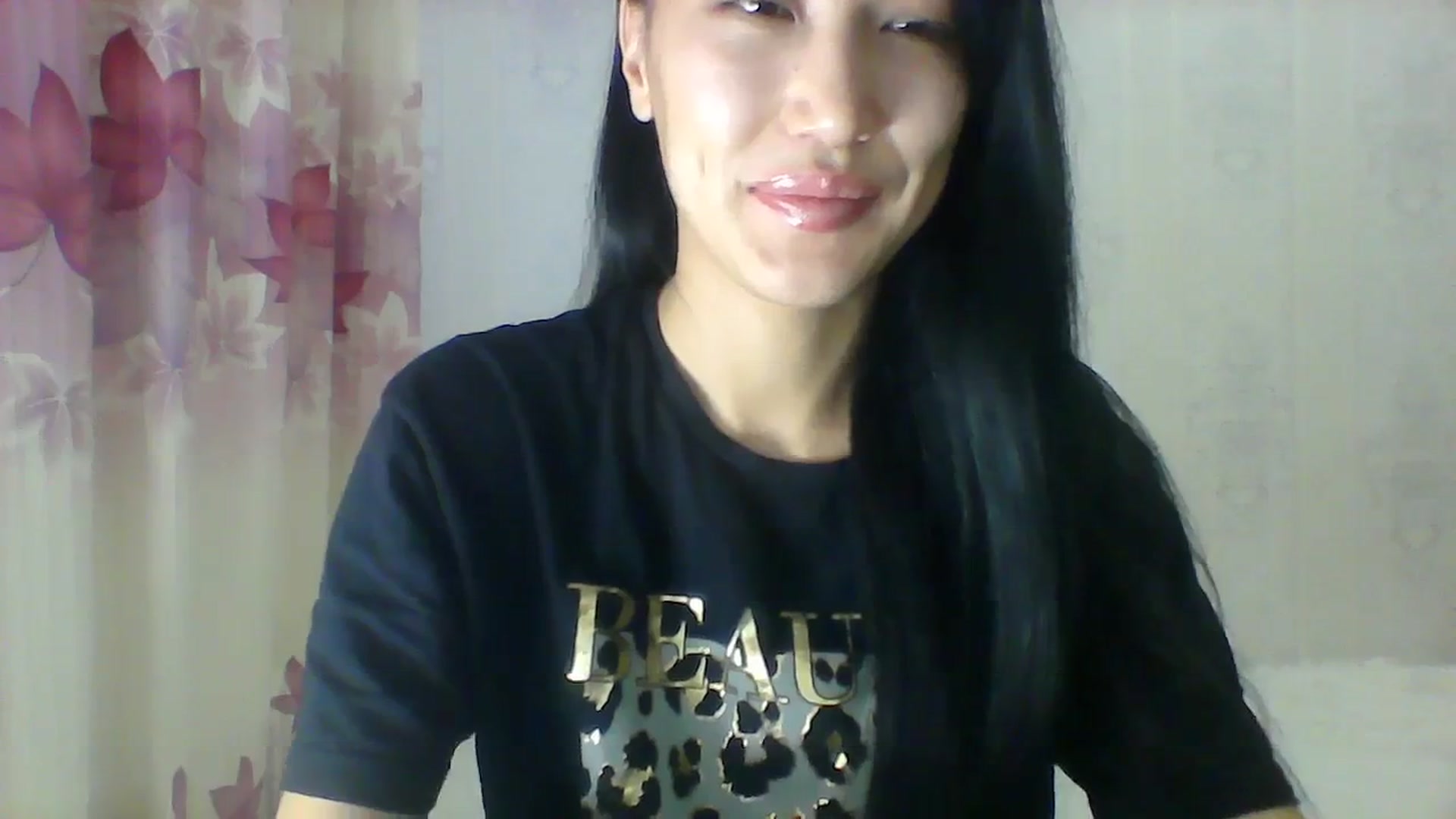 Gallery image thumbnail from SweetRo0mance's myfreecams stream on, 12/06/2023, 14:35 image 3 of 20