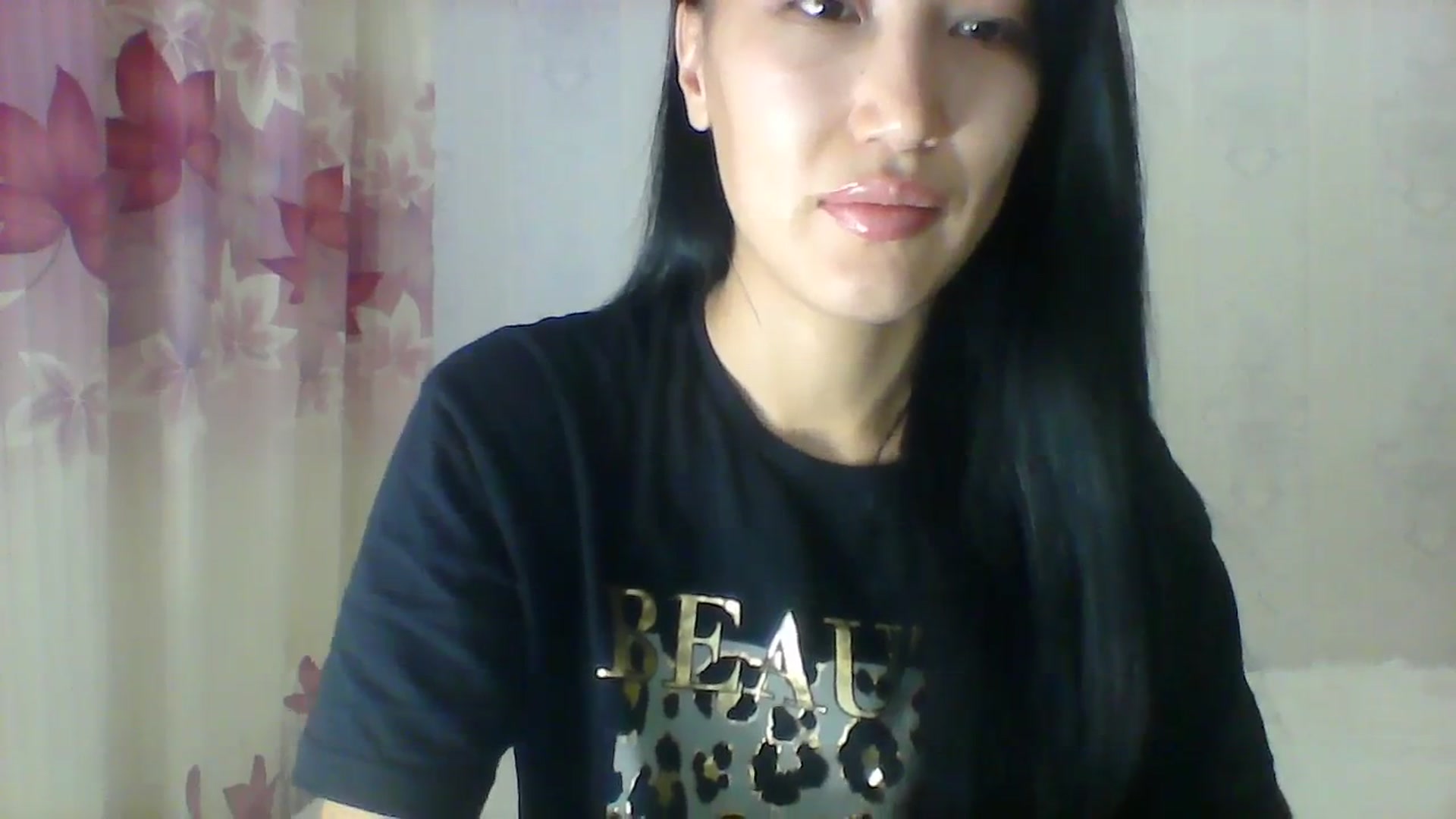Gallery image thumbnail from SweetRo0mance's myfreecams stream on, 12/06/2023, 14:35 image 7 of 20