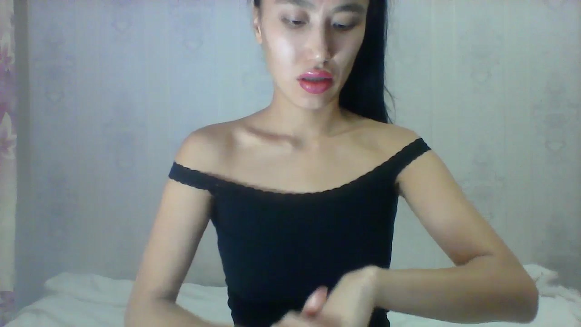 Gallery image thumbnail from SweetRo0mance's myfreecams stream on, 03/06/2024, 13:16 image 20 of 20