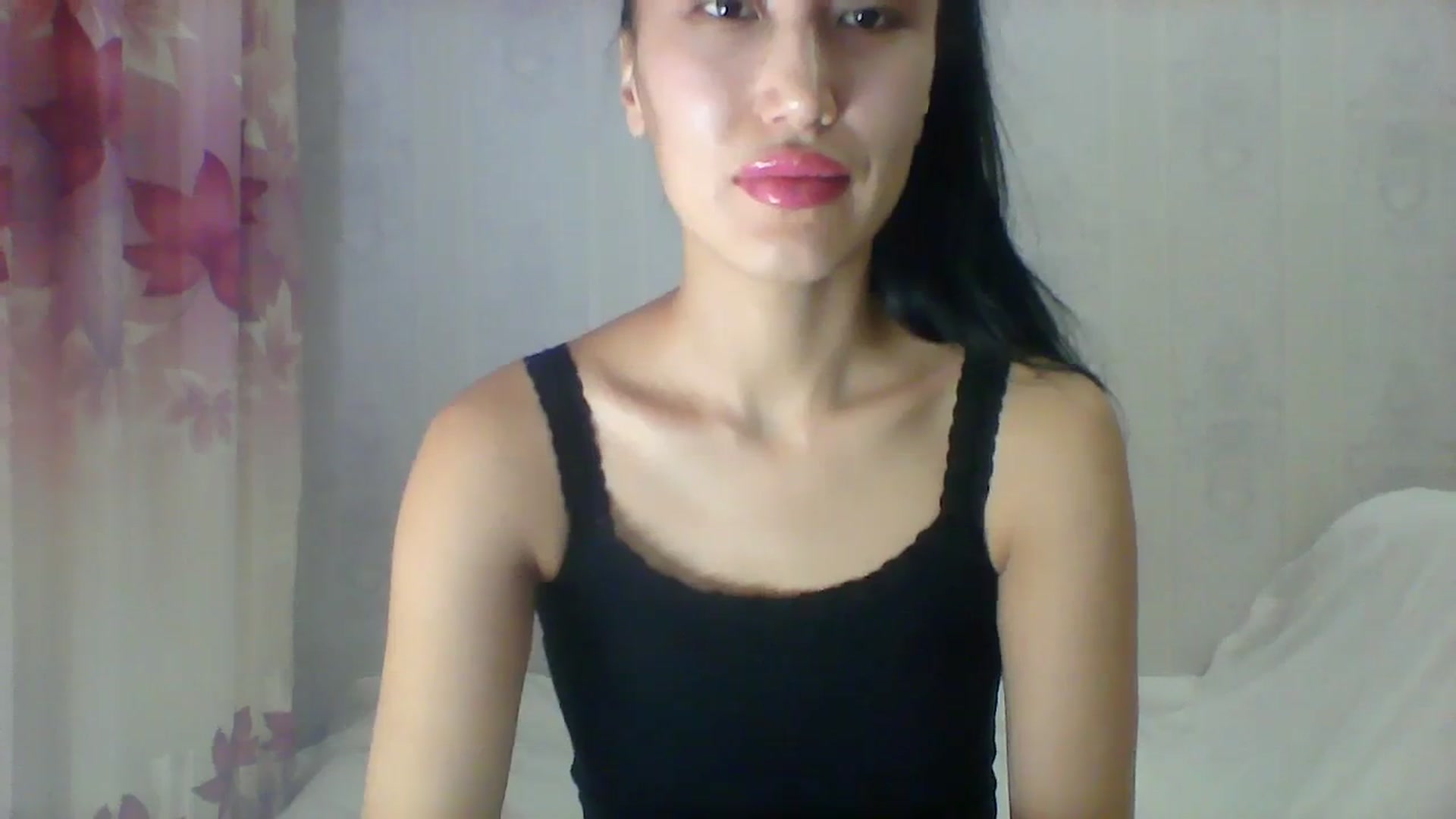 Gallery image thumbnail from SweetRo0mance's myfreecams stream on, 03/06/2024, 13:16 image 4 of 20