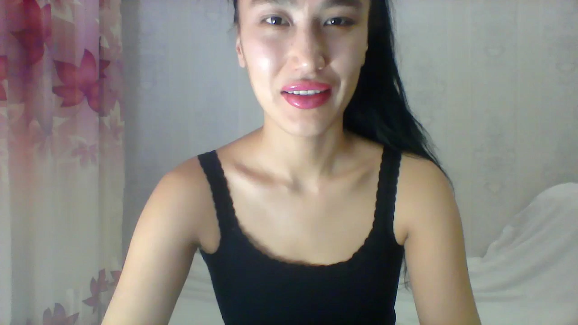 Gallery image thumbnail from SweetRo0mance's myfreecams stream on, 03/06/2024, 13:16 image 1 of 20
