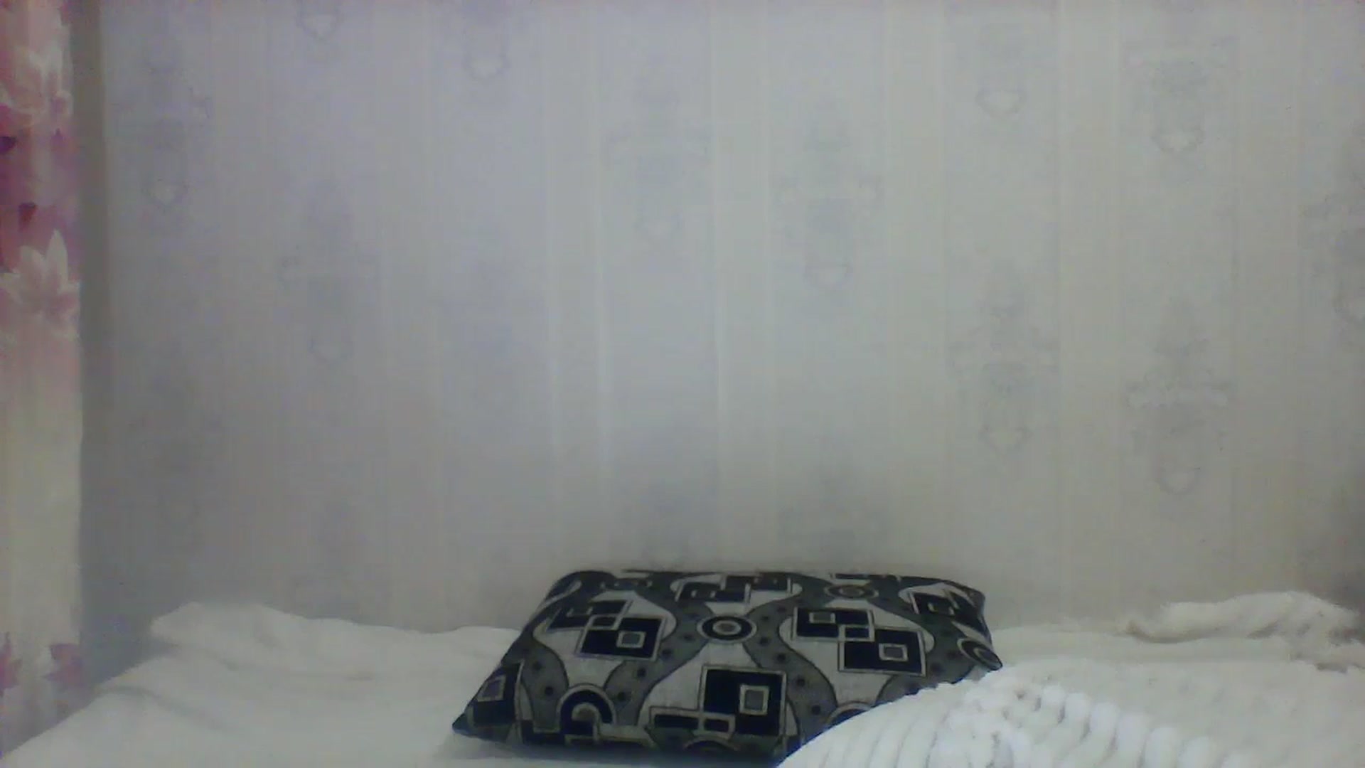 Gallery image thumbnail from SweetRo0mance's myfreecams stream on, 03/06/2024, 14:30 image 14 of 20
