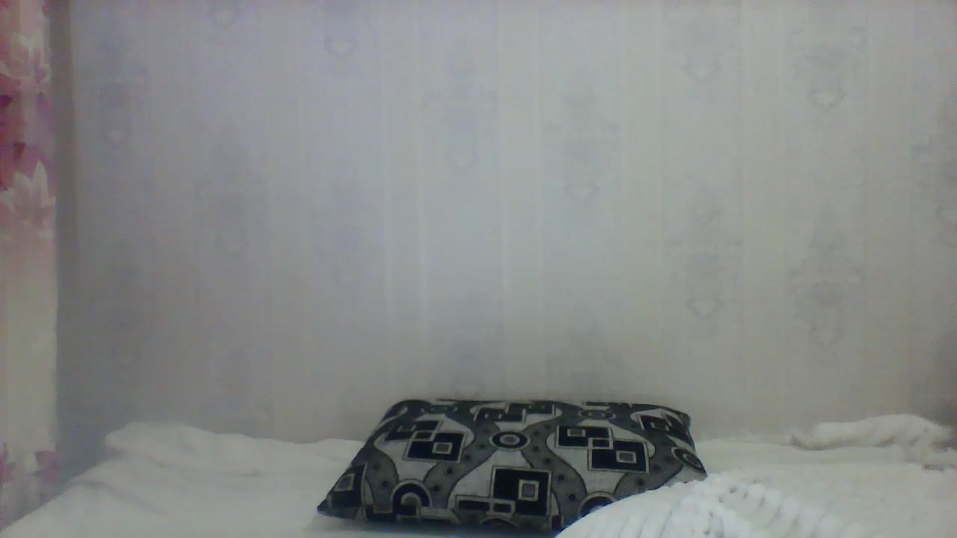 Gallery image thumbnail from SweetRo0mance's myfreecams stream on, 03/06/2024, 14:30 image 16 of 20