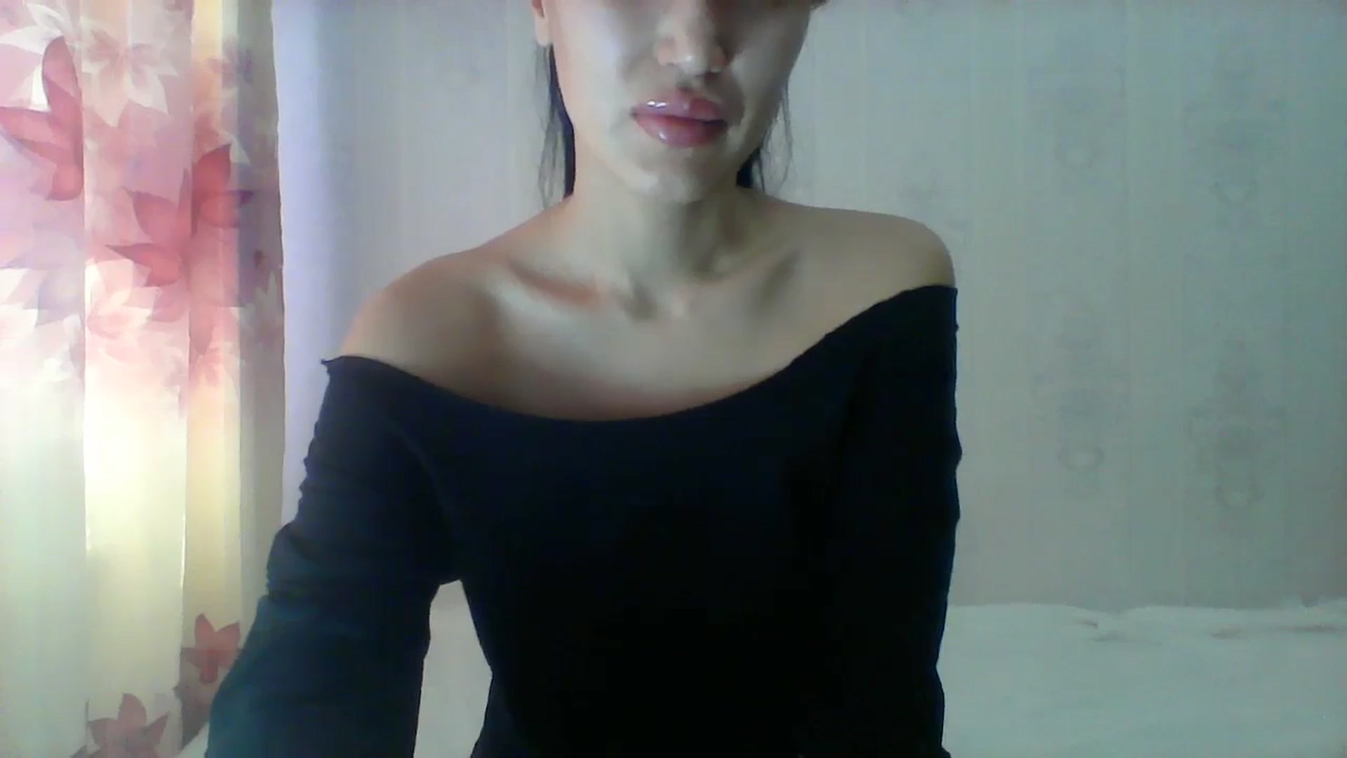 Gallery image thumbnail from SweetRo0mance's myfreecams stream on, 03/25/2024, 04:41 image 5 of 20