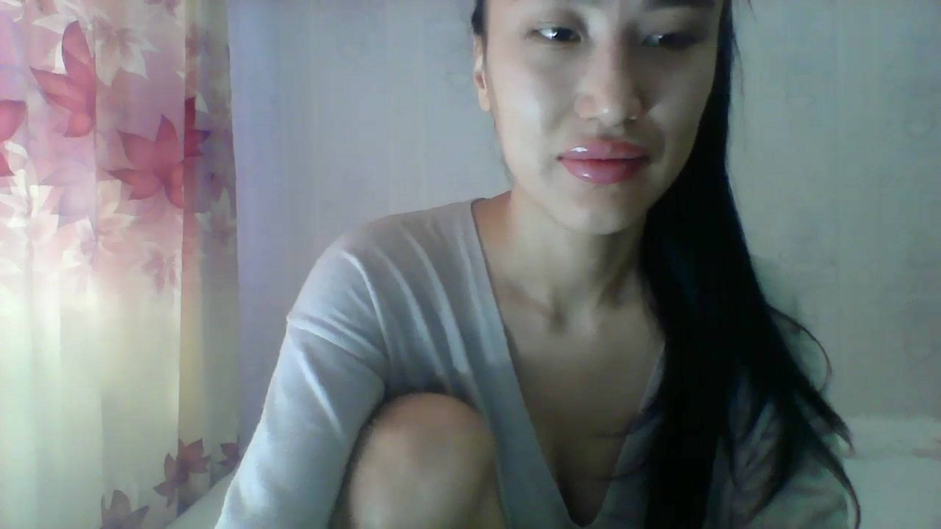 Gallery image thumbnail from SweetRo0mance's myfreecams stream on, 03/27/2024, 05:55 image 9 of 20