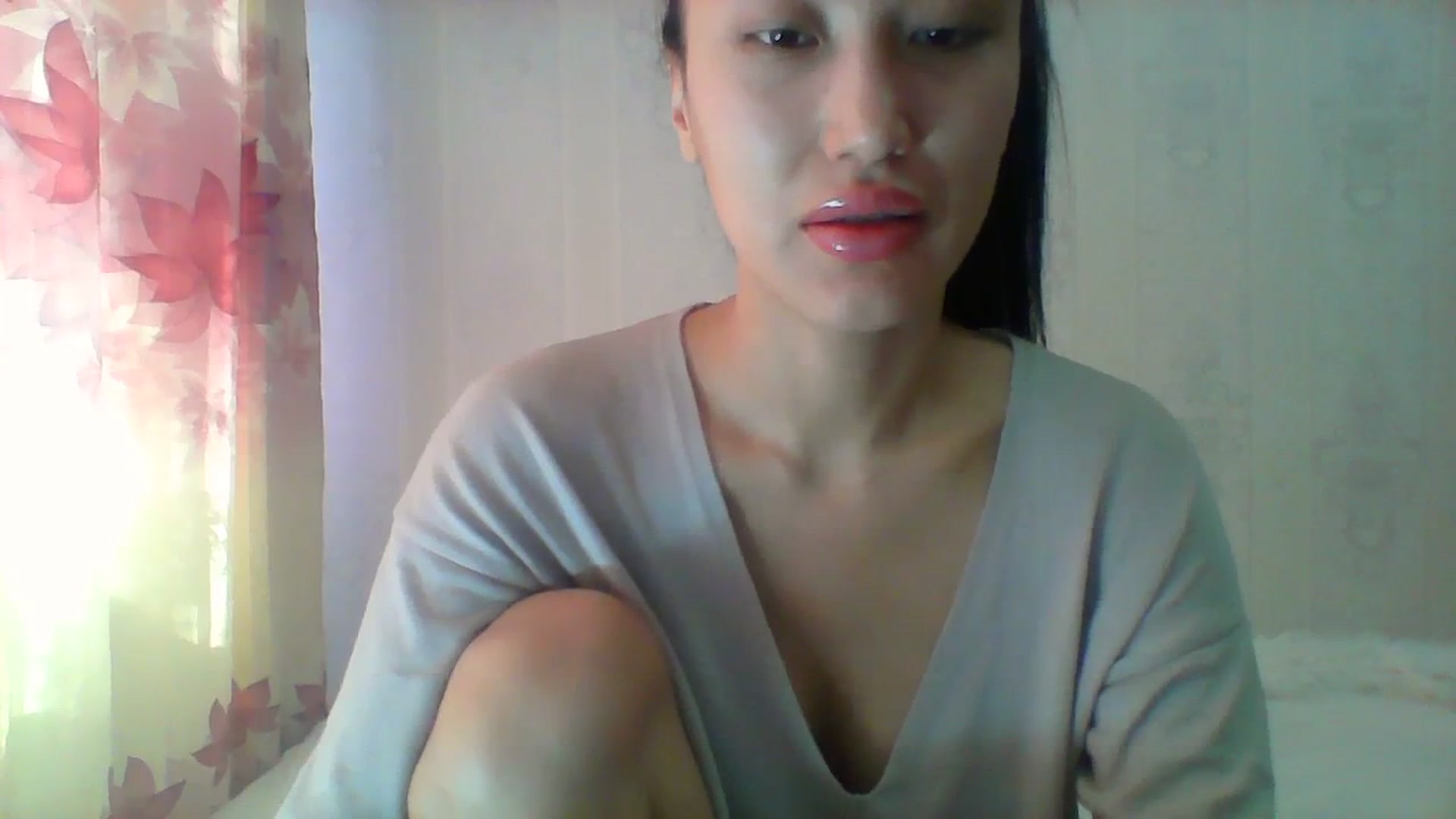 Gallery image thumbnail from SweetRo0mance's myfreecams stream on, 03/27/2024, 05:55 image 13 of 20