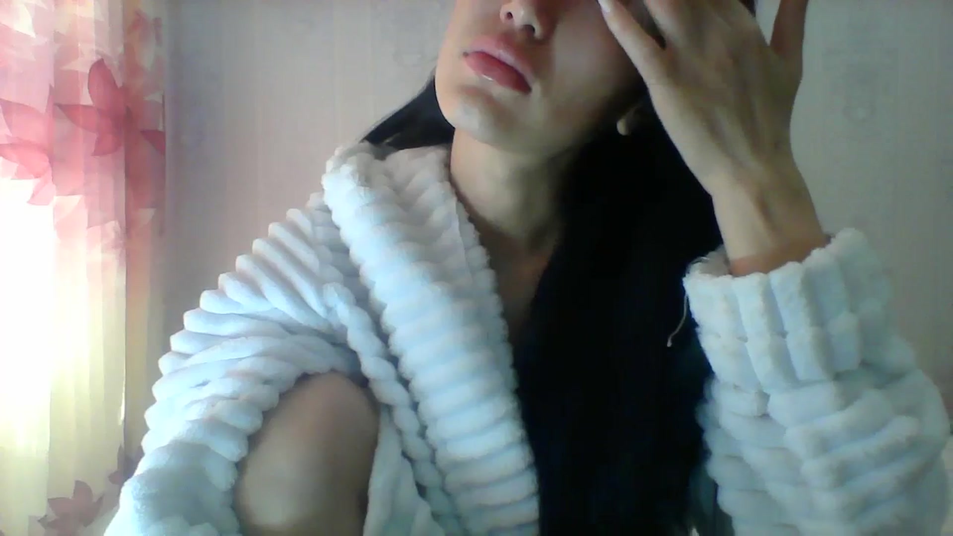 Gallery image thumbnail from SweetRo0mance's myfreecams stream on, 04/08/2024, 05:05 image 17 of 20