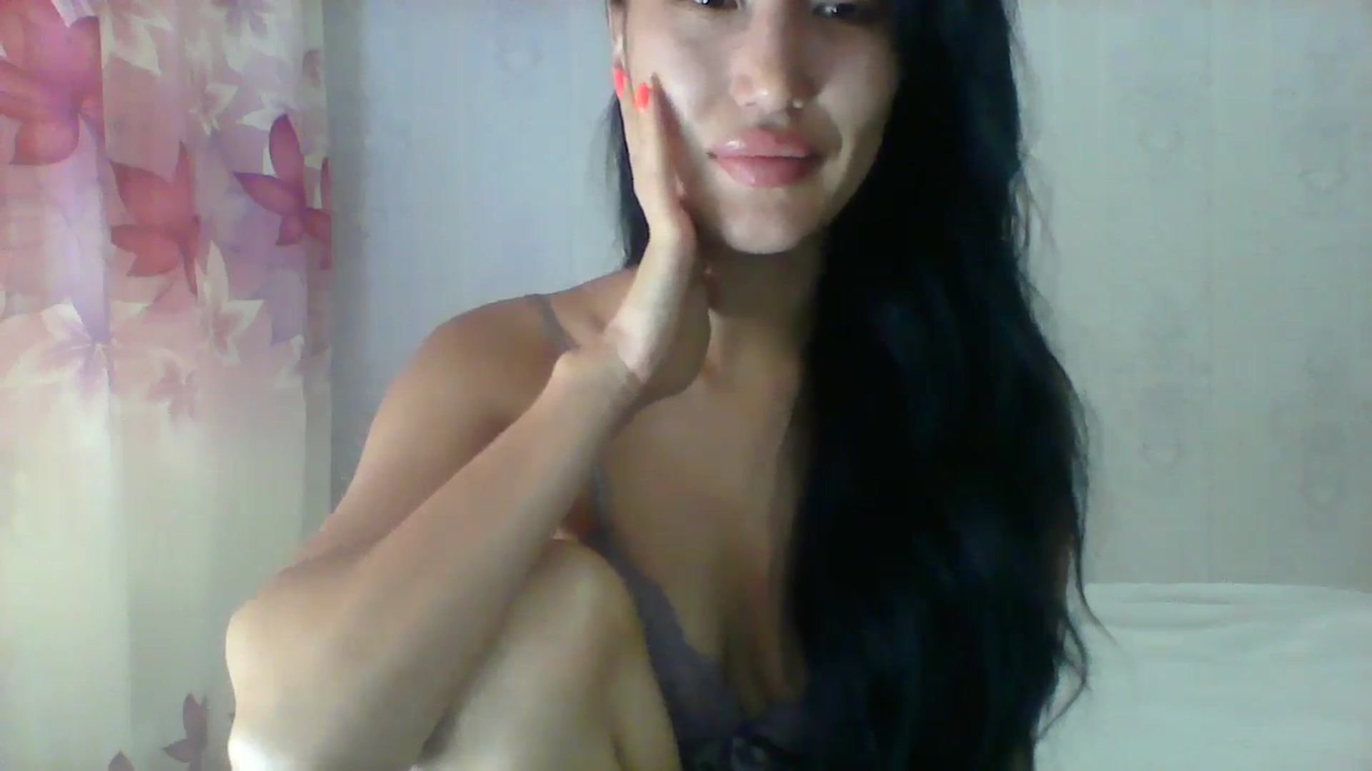 Gallery image thumbnail from SweetRo0mance's myfreecams stream on, 05/20/2024, 05:03 image 11 of 20
